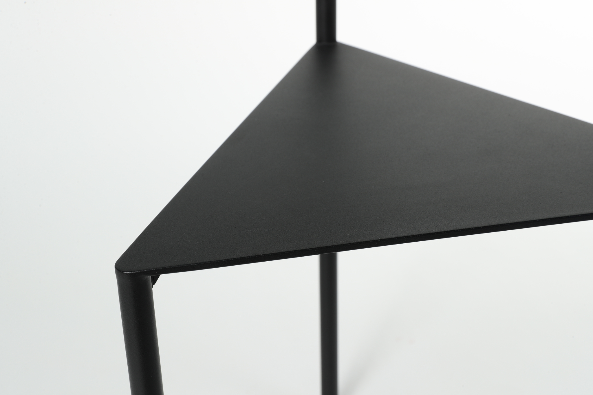 Black Mountain Furniture | Line Chair