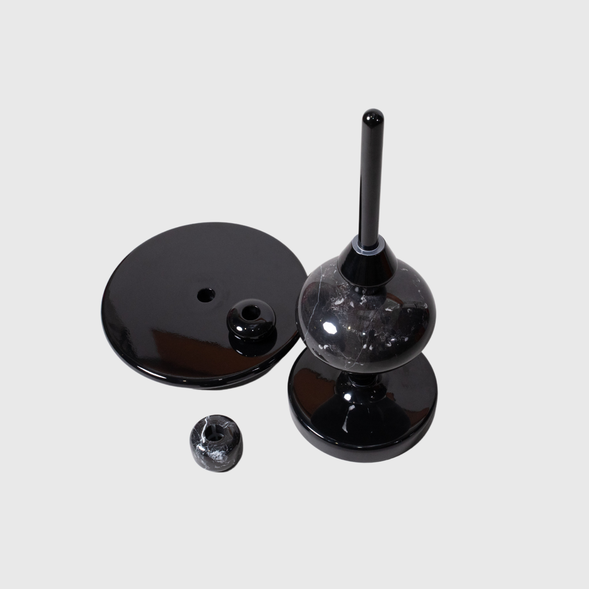 Shuffle Side Table Replica | The Feelter