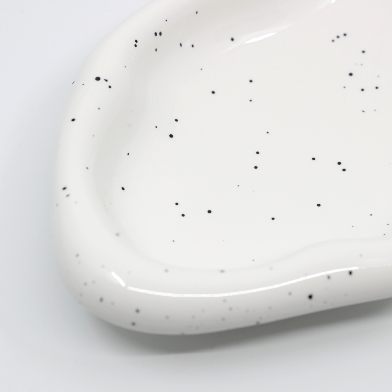 Warbled Ceramic - Large Speckled Bowl - The Feelter
