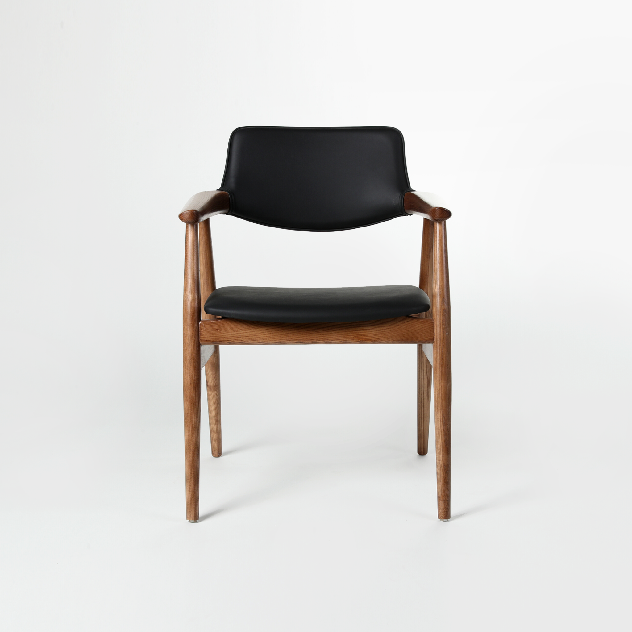 GM11 Dining Chair Replica | The Feelter