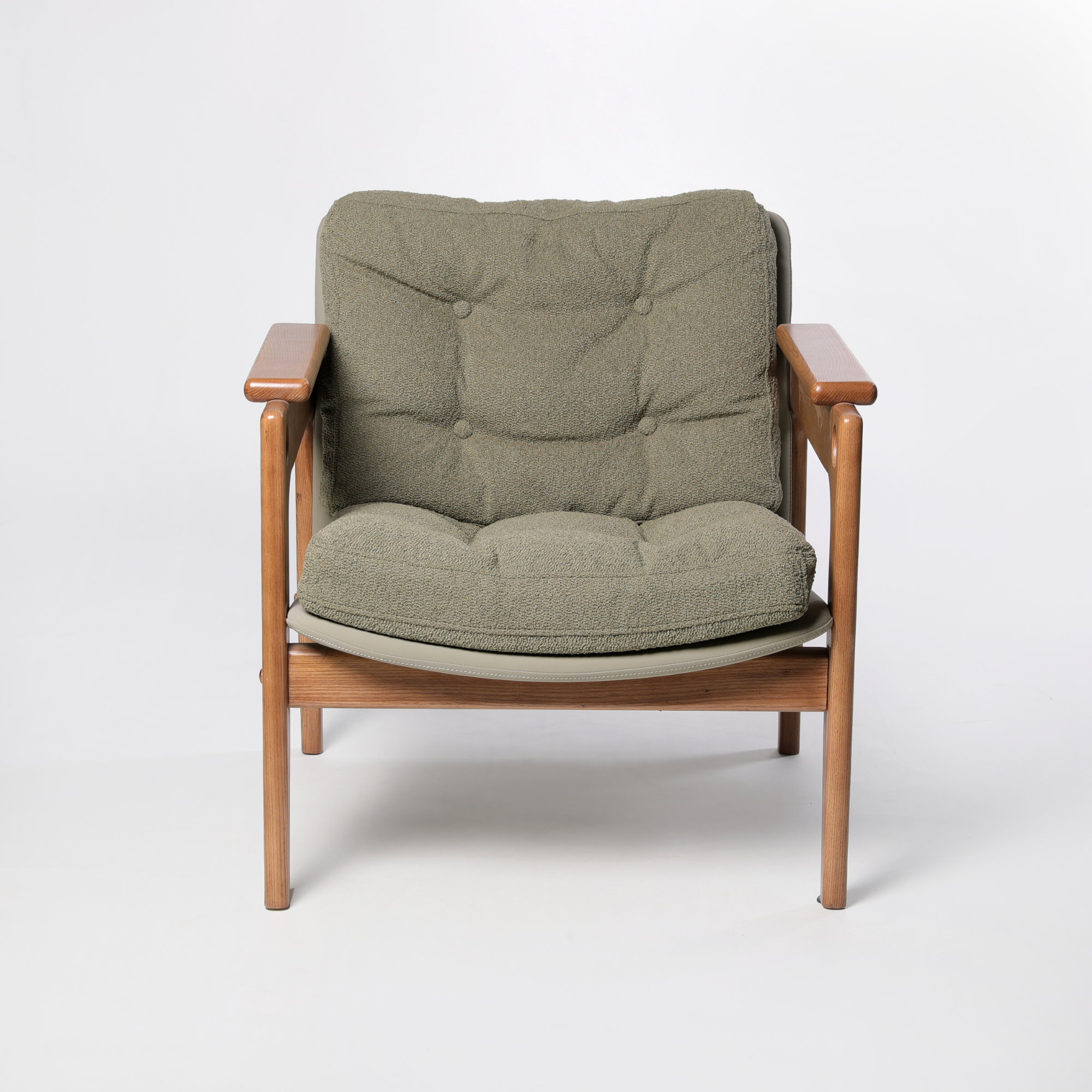 Renée Lounge Chair - The Feelter