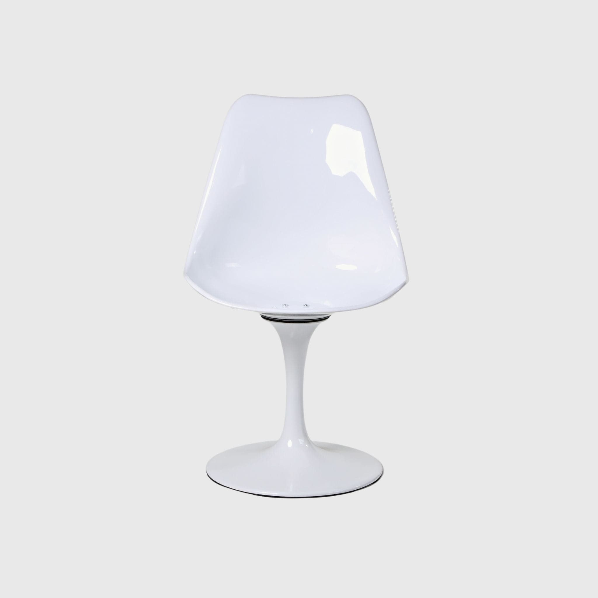 Tulip Dining Chair | Eero Saarinen Replica - The Feelter