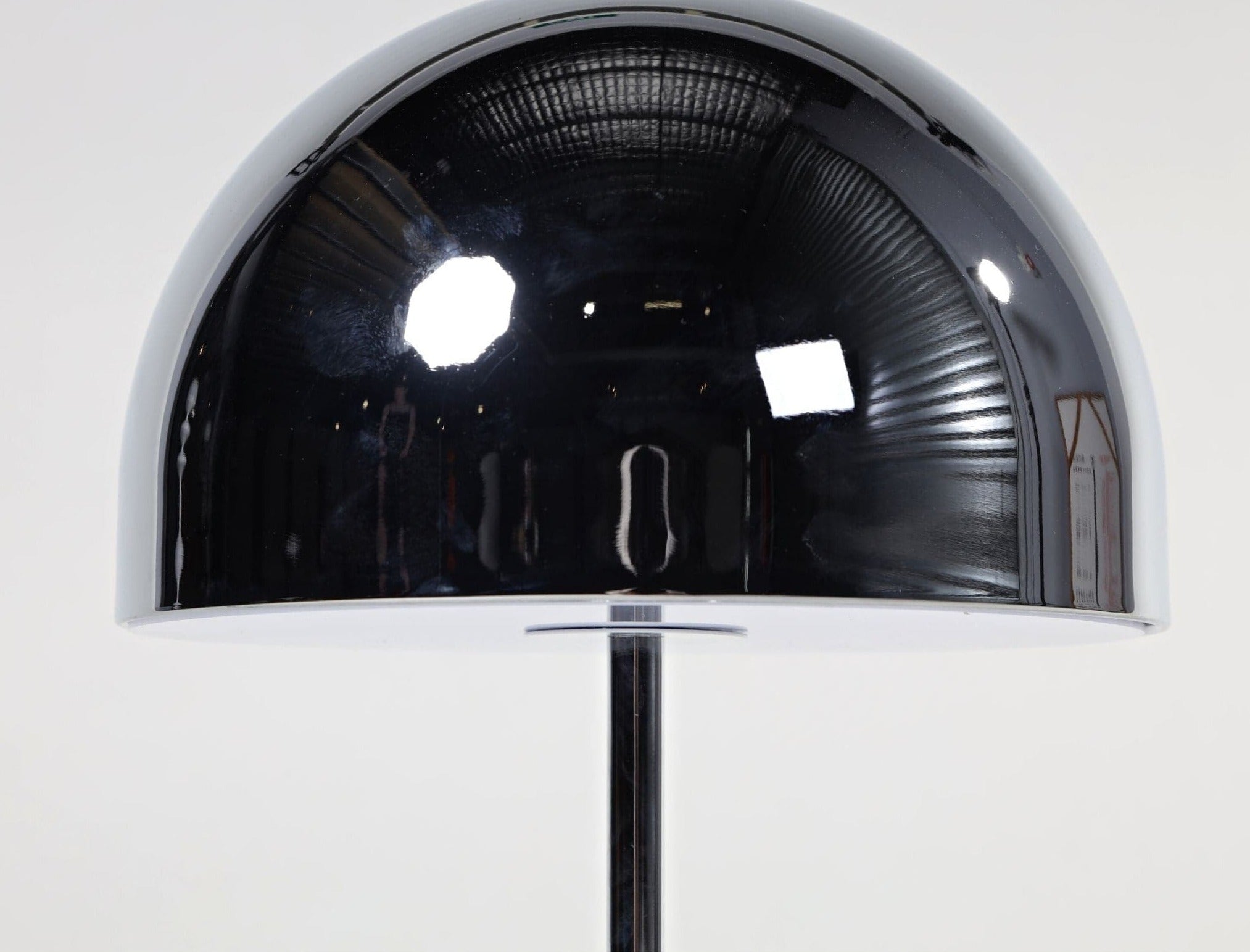 Eris Table Lamp - The Feelter