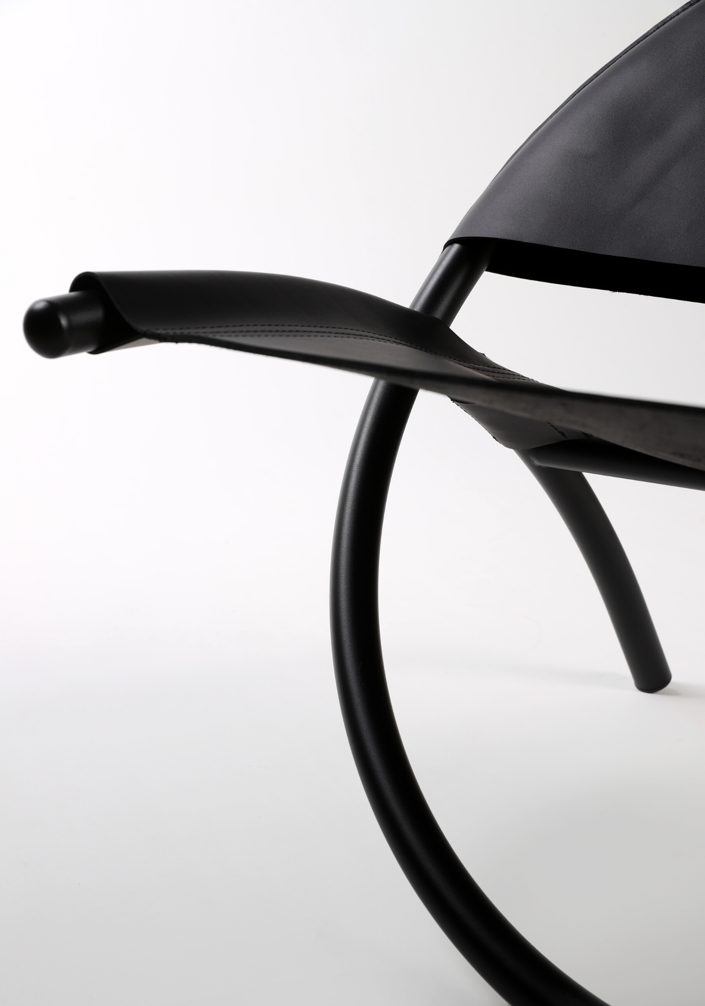 Black Mountain Furniture | Axis Lounge Chair - The Feelter