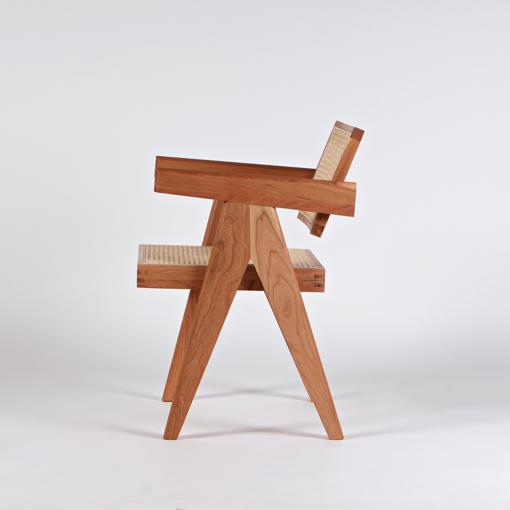 Replica Pierre Jeanneret Chandigarh Dining Chair