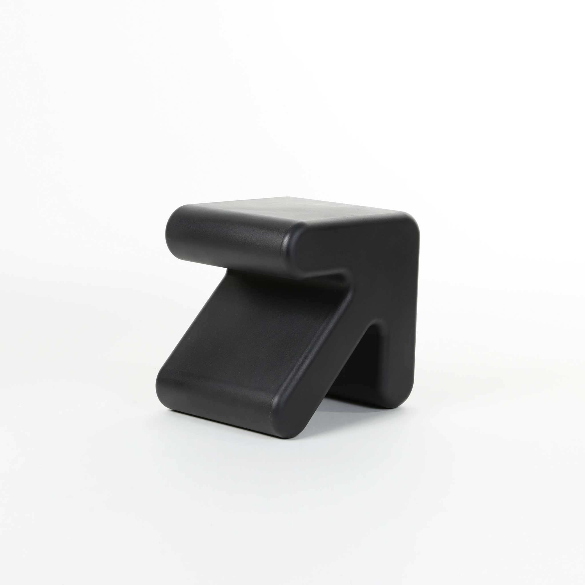 Arrow Stool | The Feelter