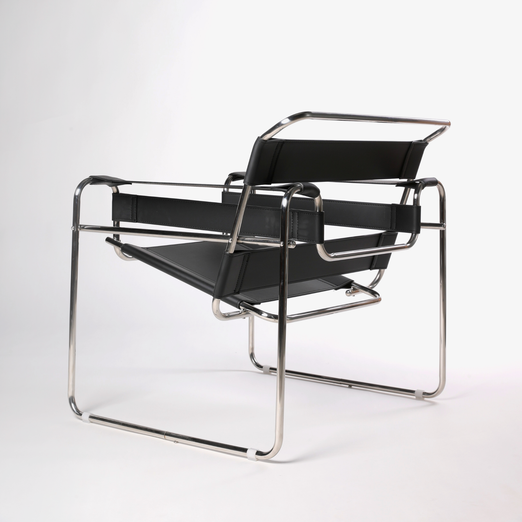 Model B3 Wassily Armchair Replica | The Feelter