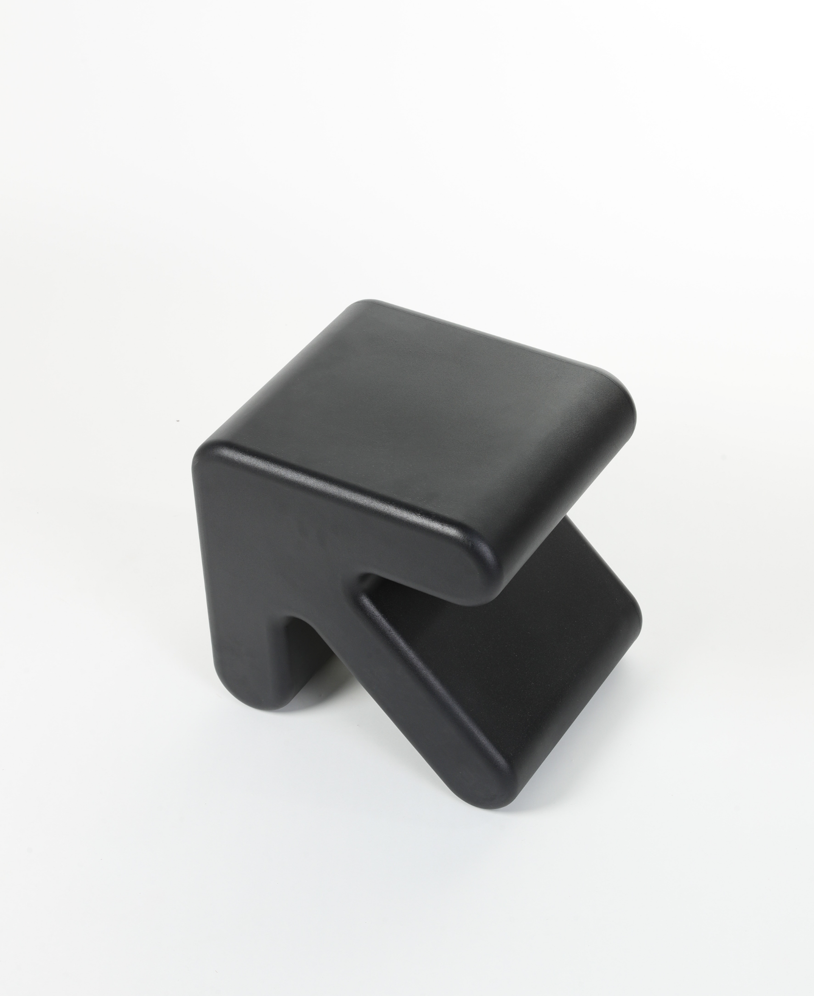 Arrow Stool | The Feelter
