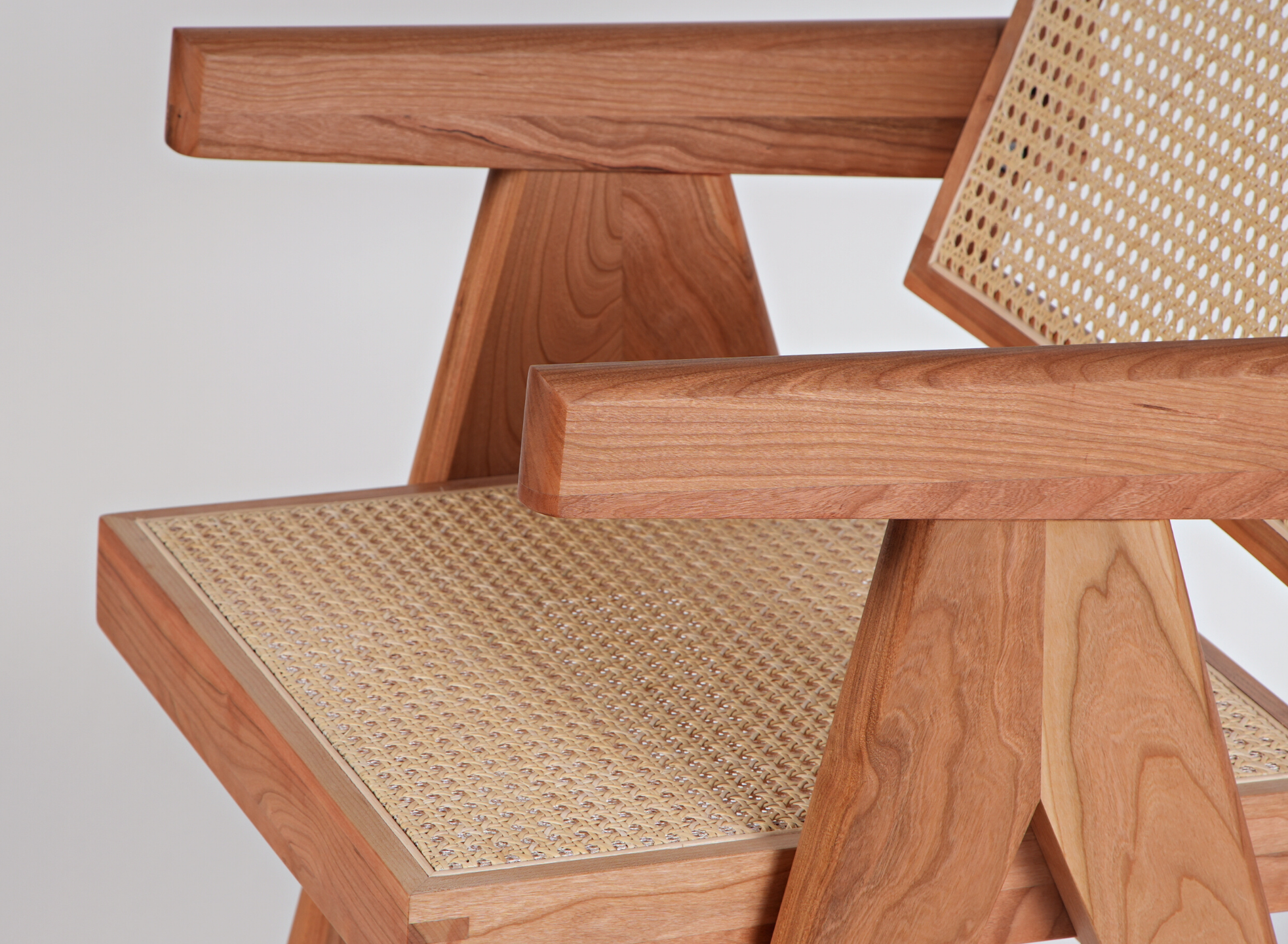 Replica Pierre Jeanneret Chandigarh Dining Chair