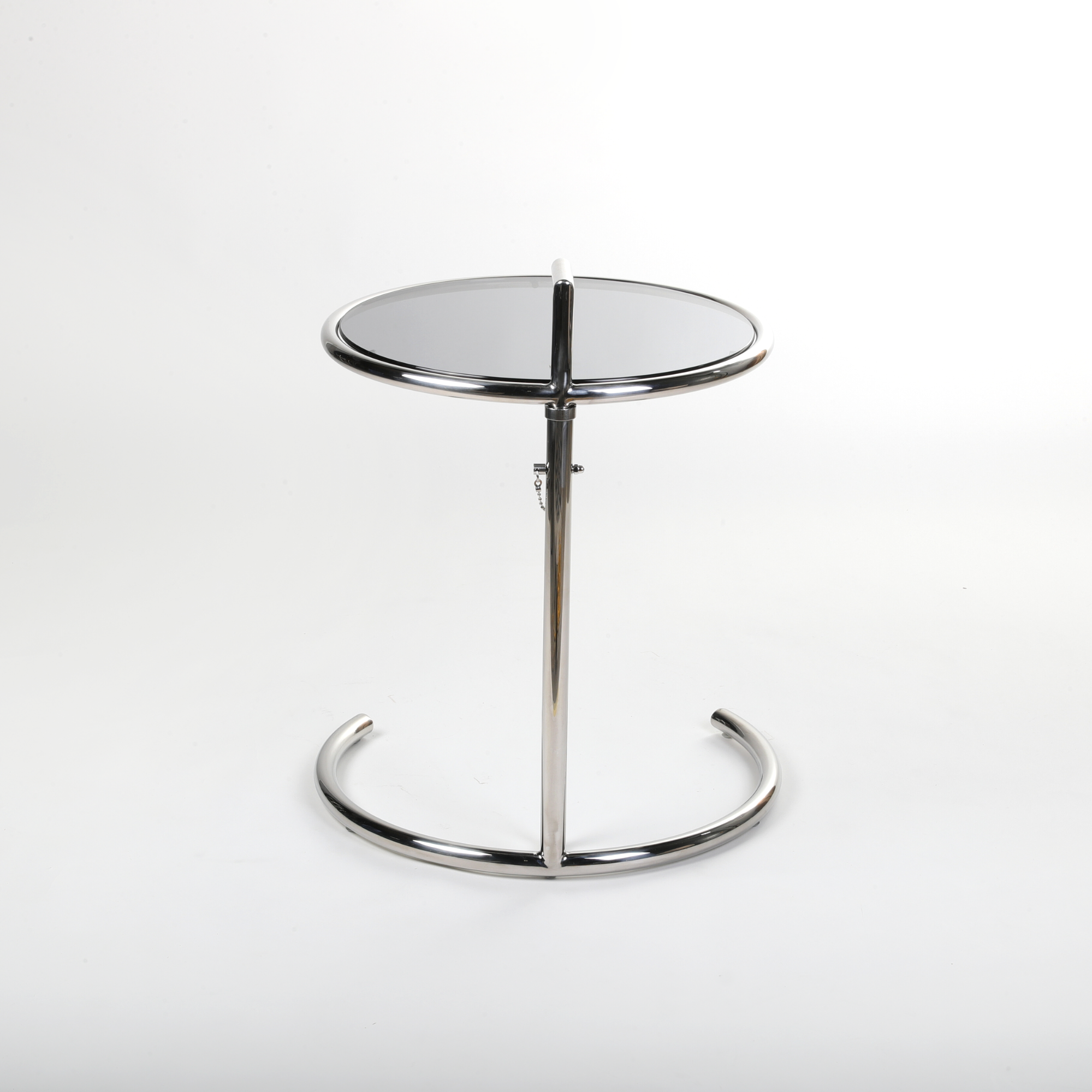 E1027 Adjustable Table Replica | The Feelter