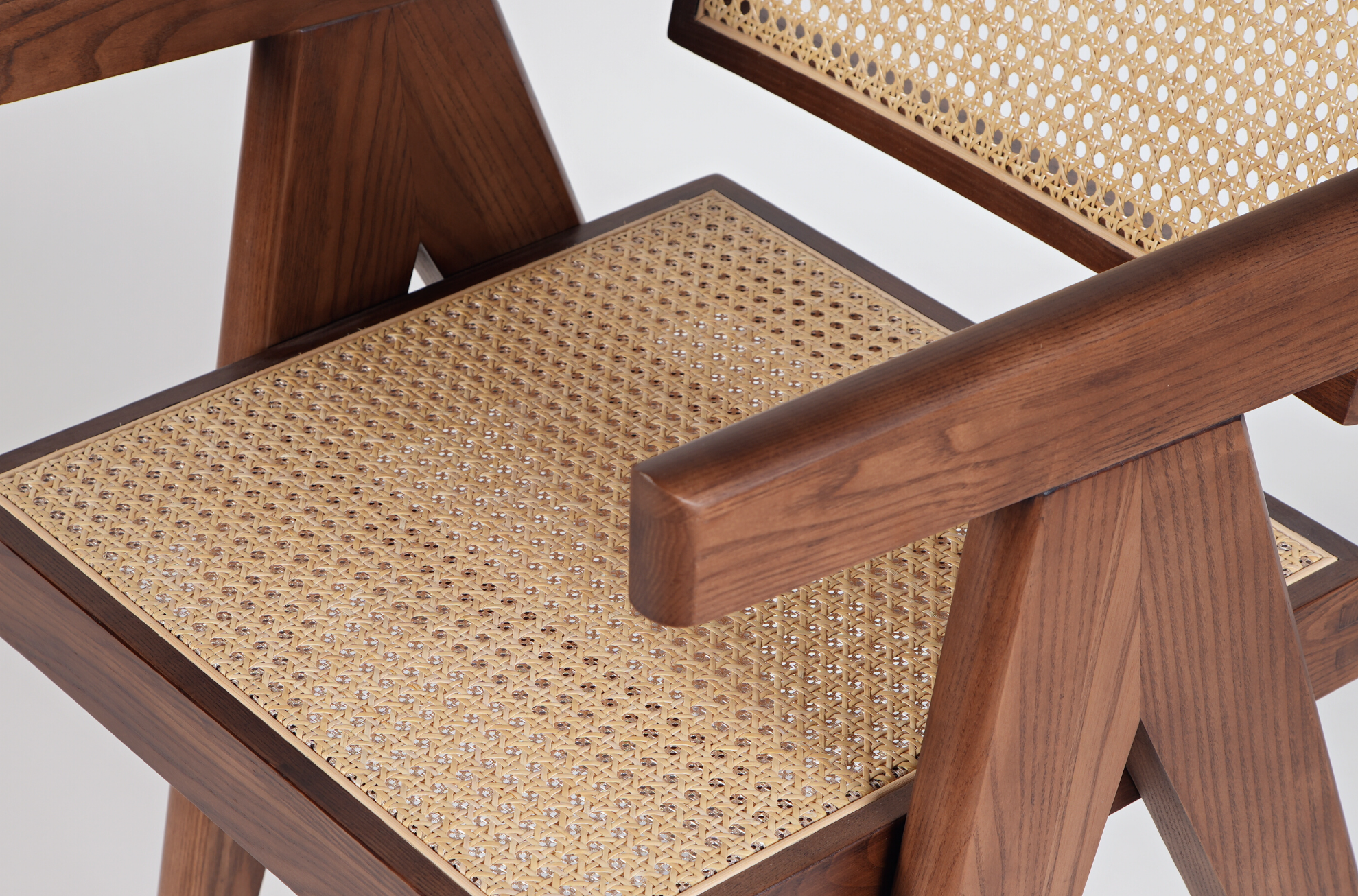 Chandigarh Dining Chair Replica | The Feelter