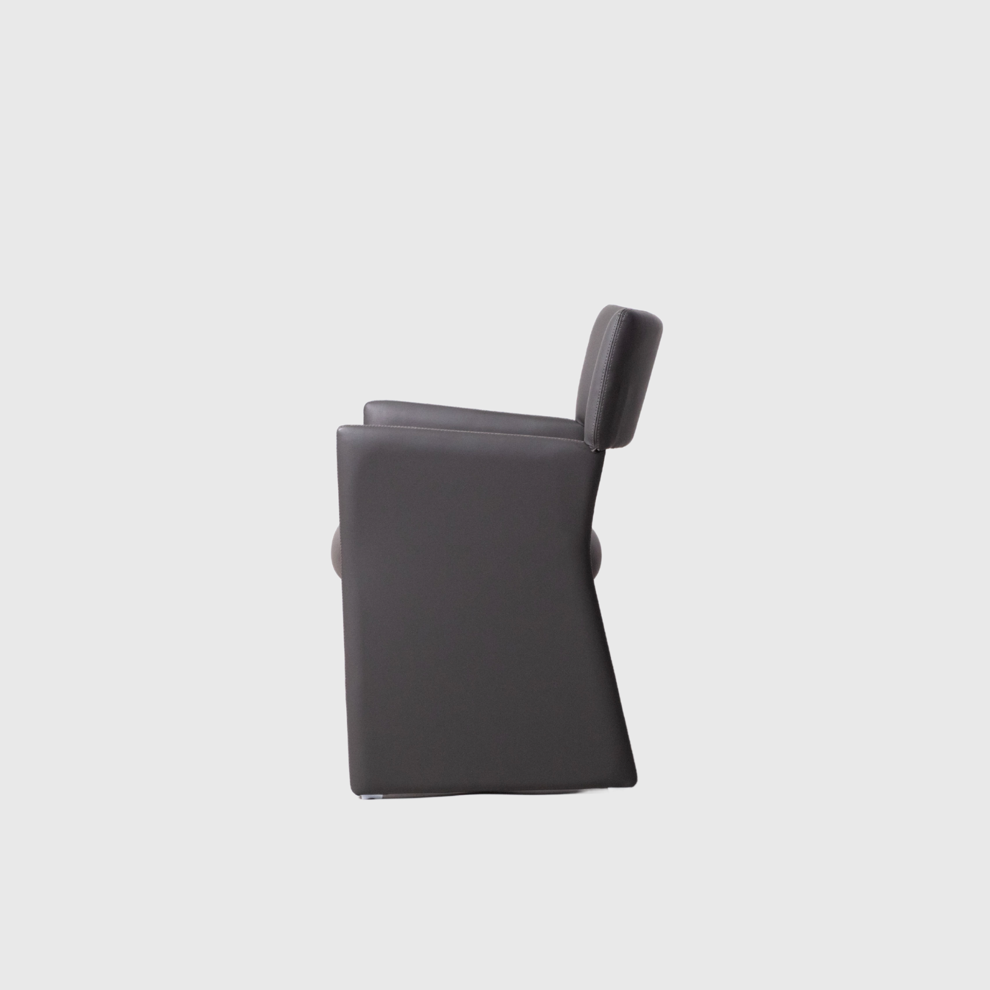 Replica Crown Easy Chair