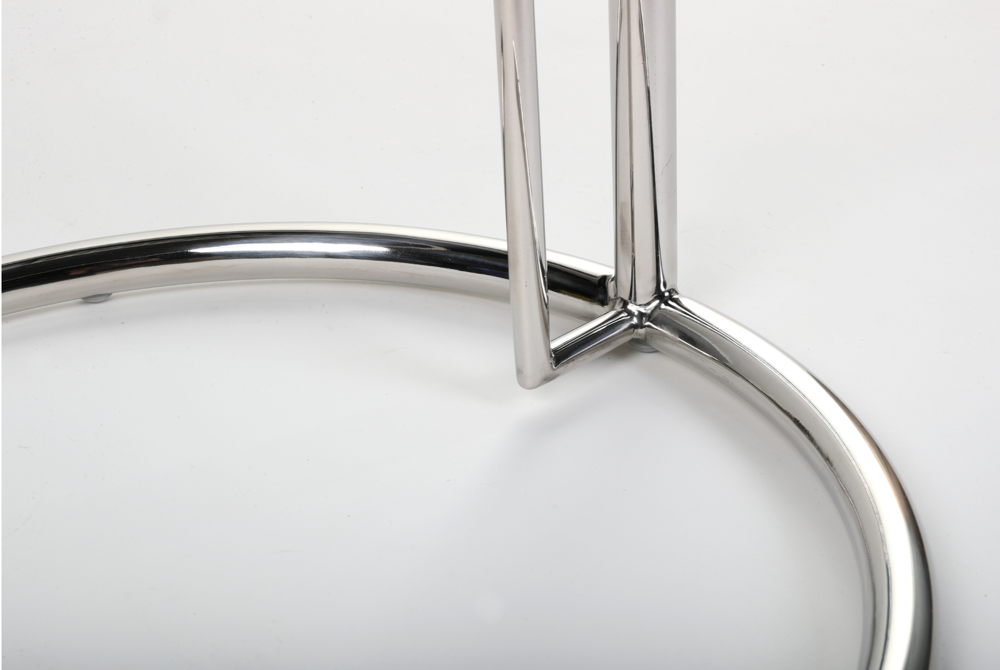 Harriet Adjustable Side Table - The Feelter