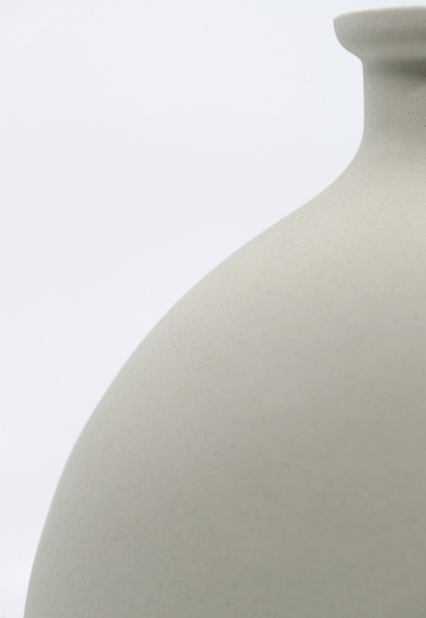 Ceramic Vase | Hip Flask - The Feelter