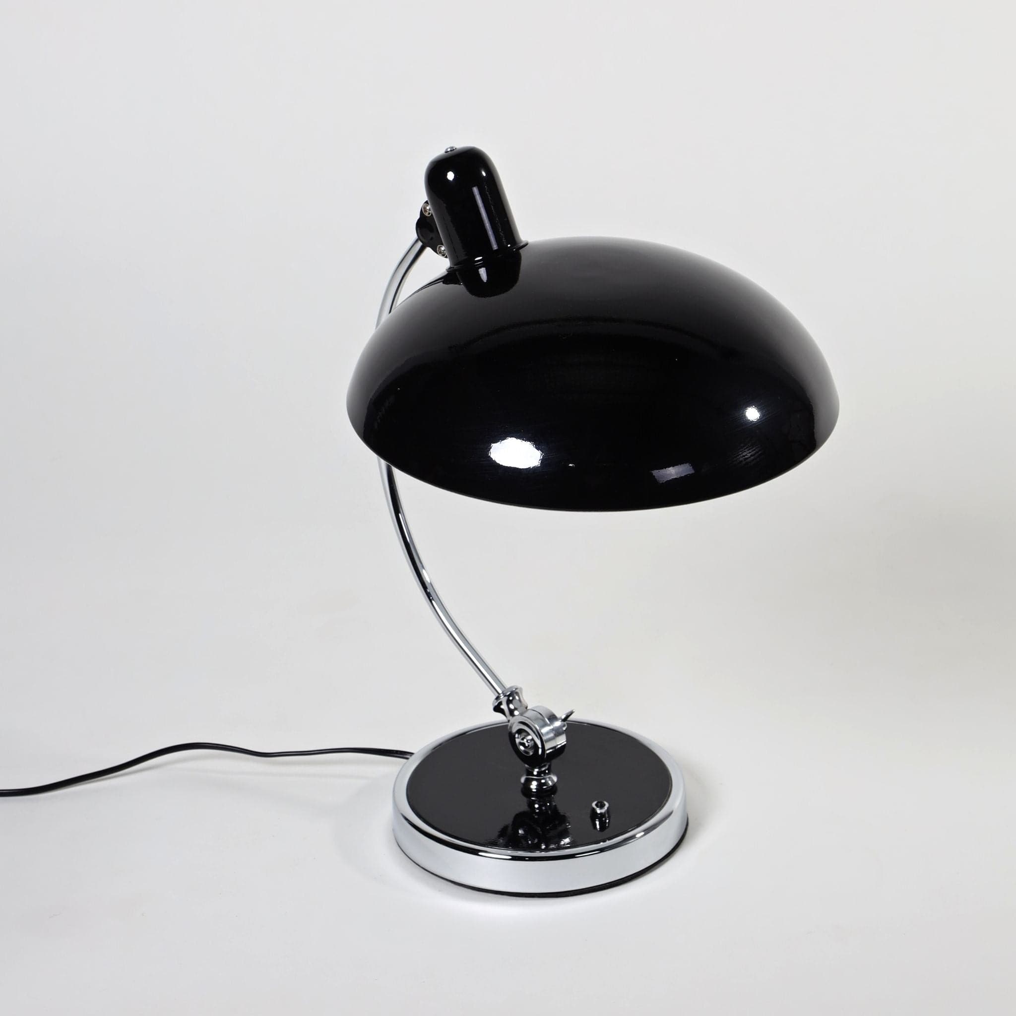 Athena Table Lamp - The Feelter