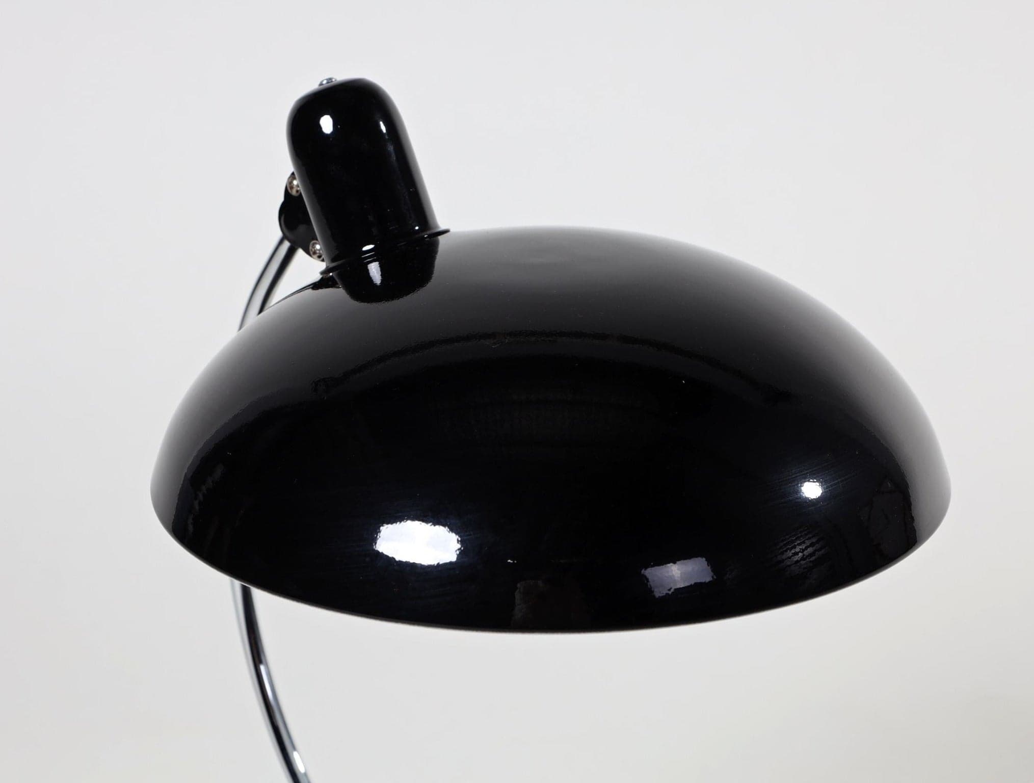 Athena Table Lamp - The Feelter