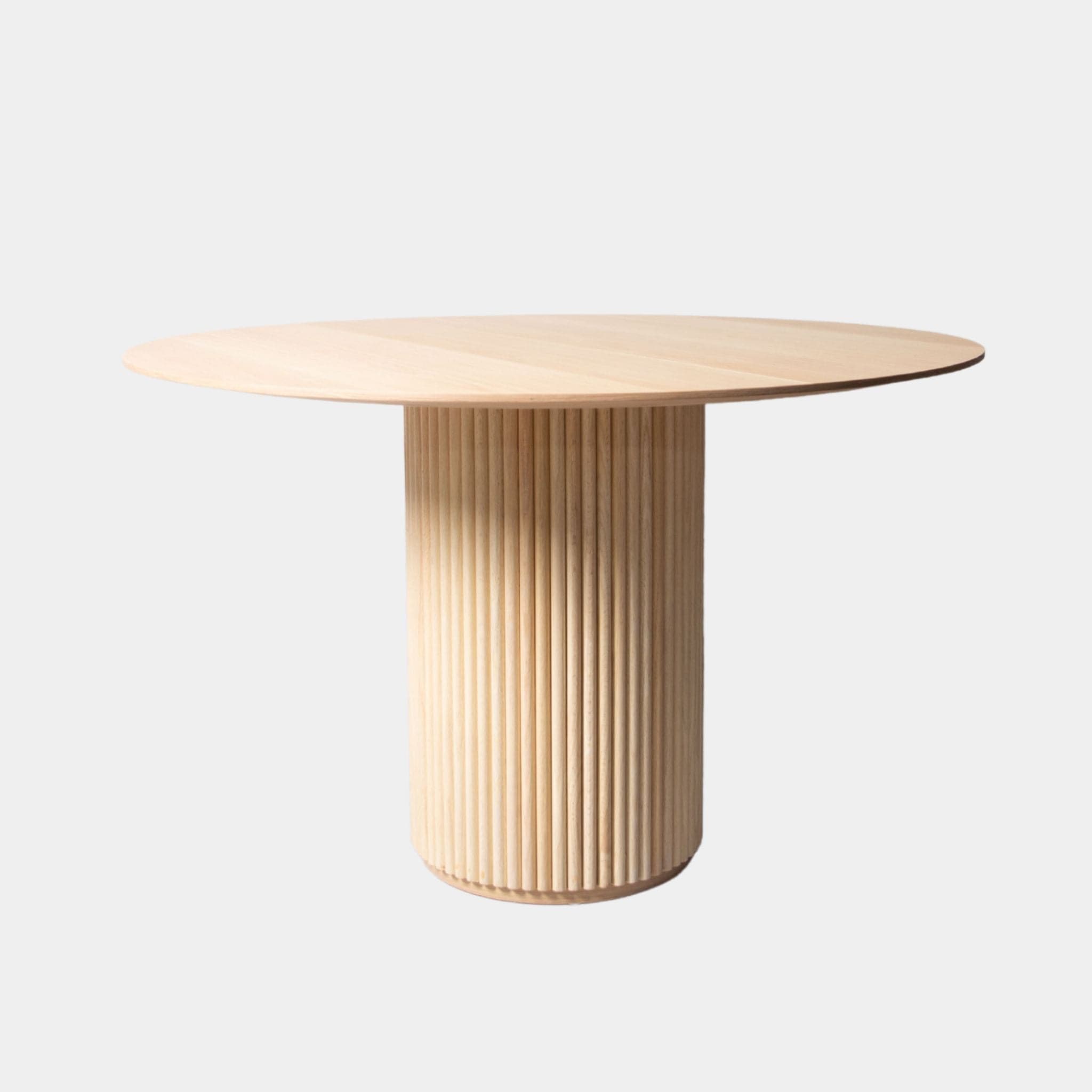 Francis Dining Table - The Feelter