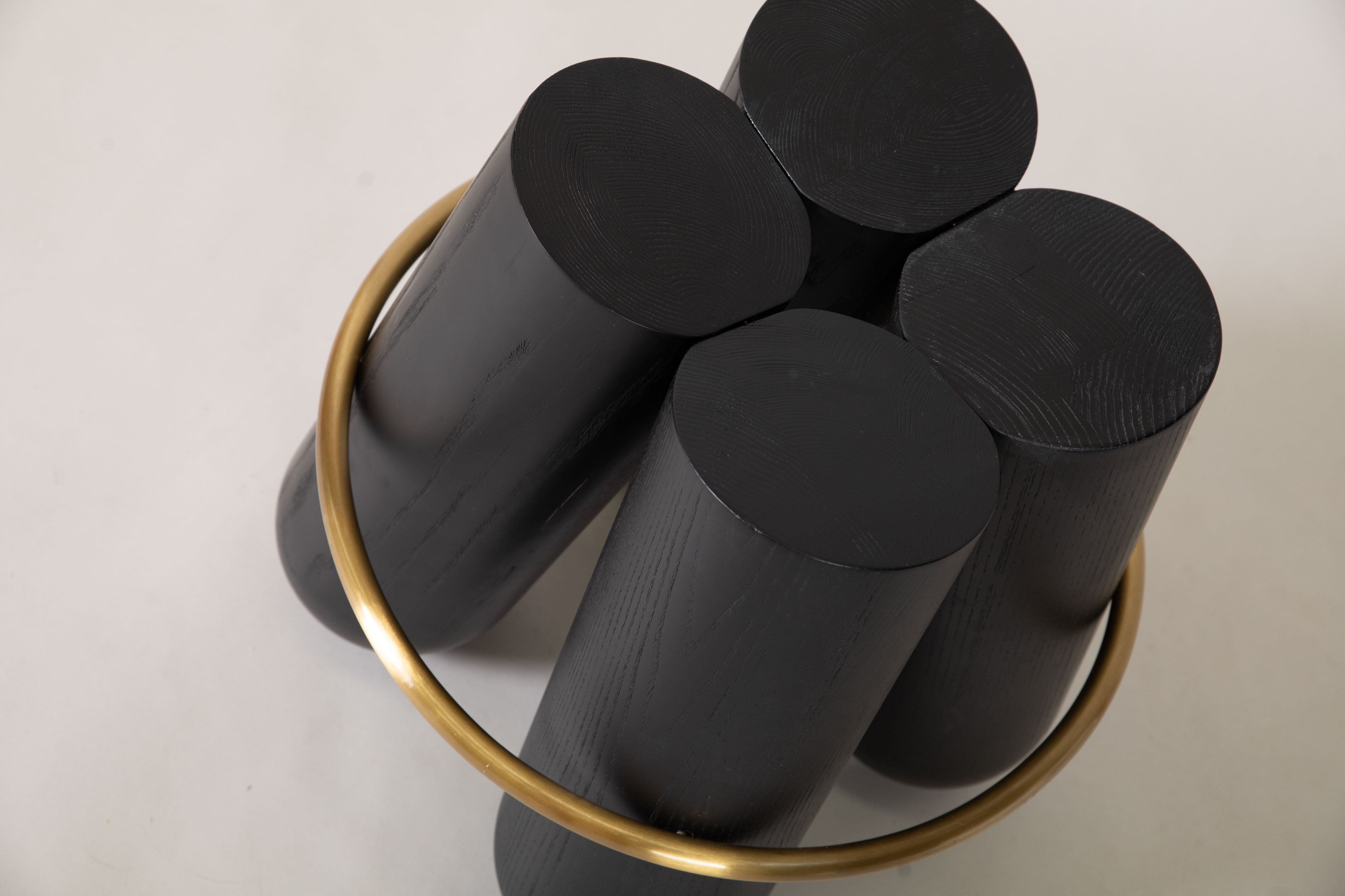 Bolzen Stool