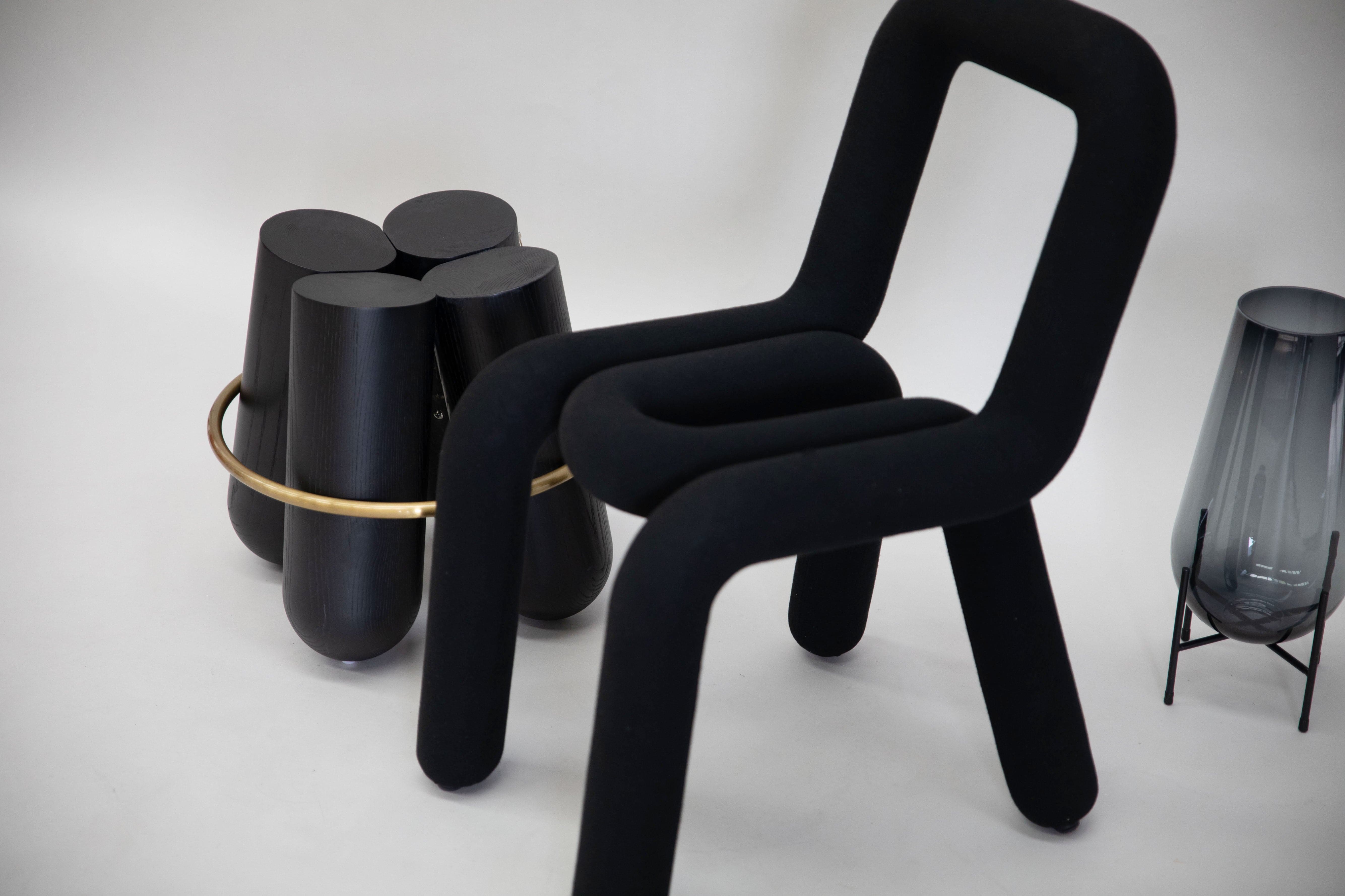 Bolzen Stool