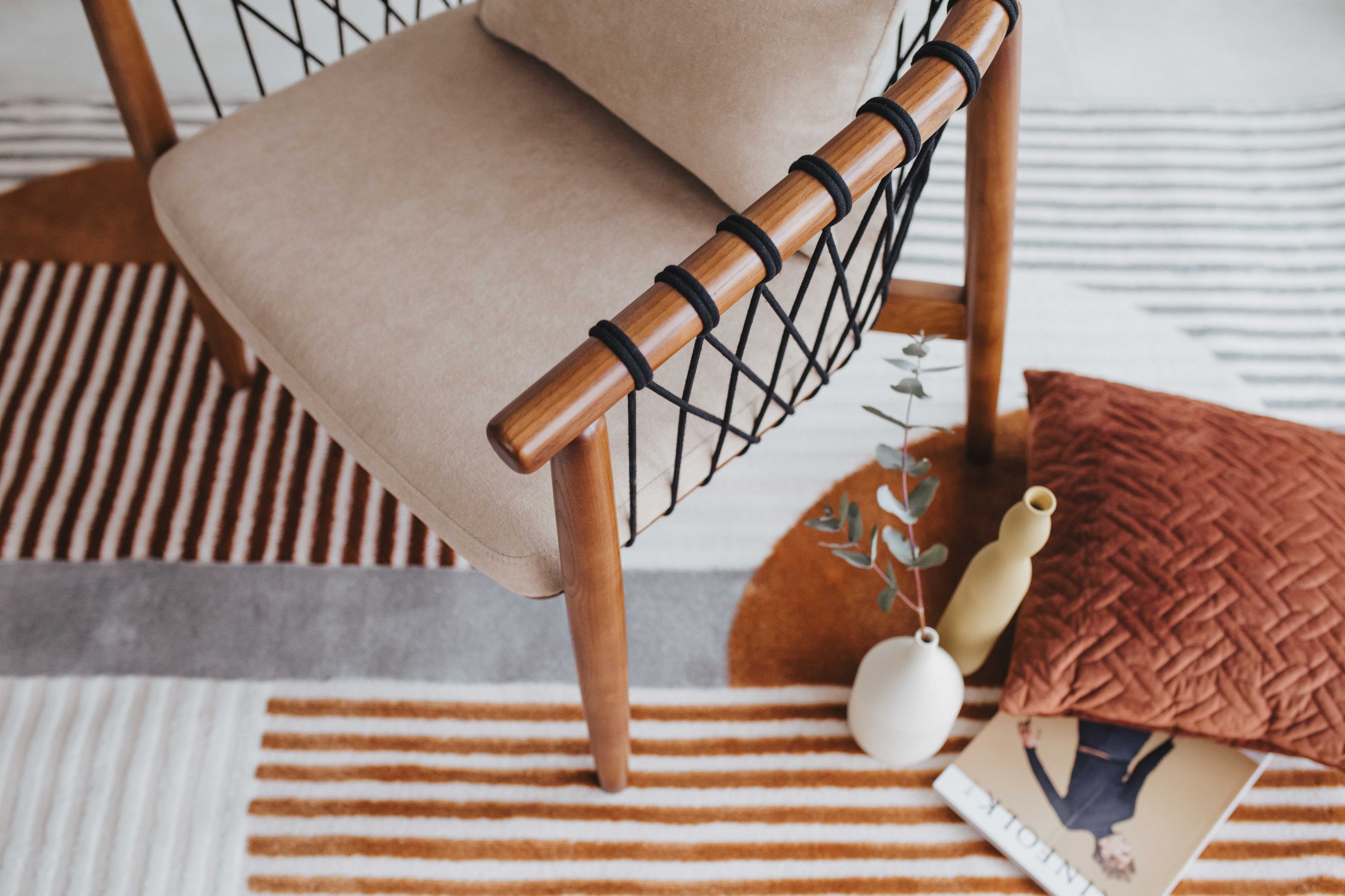 Crosshatch Chair Replica | The Feelter