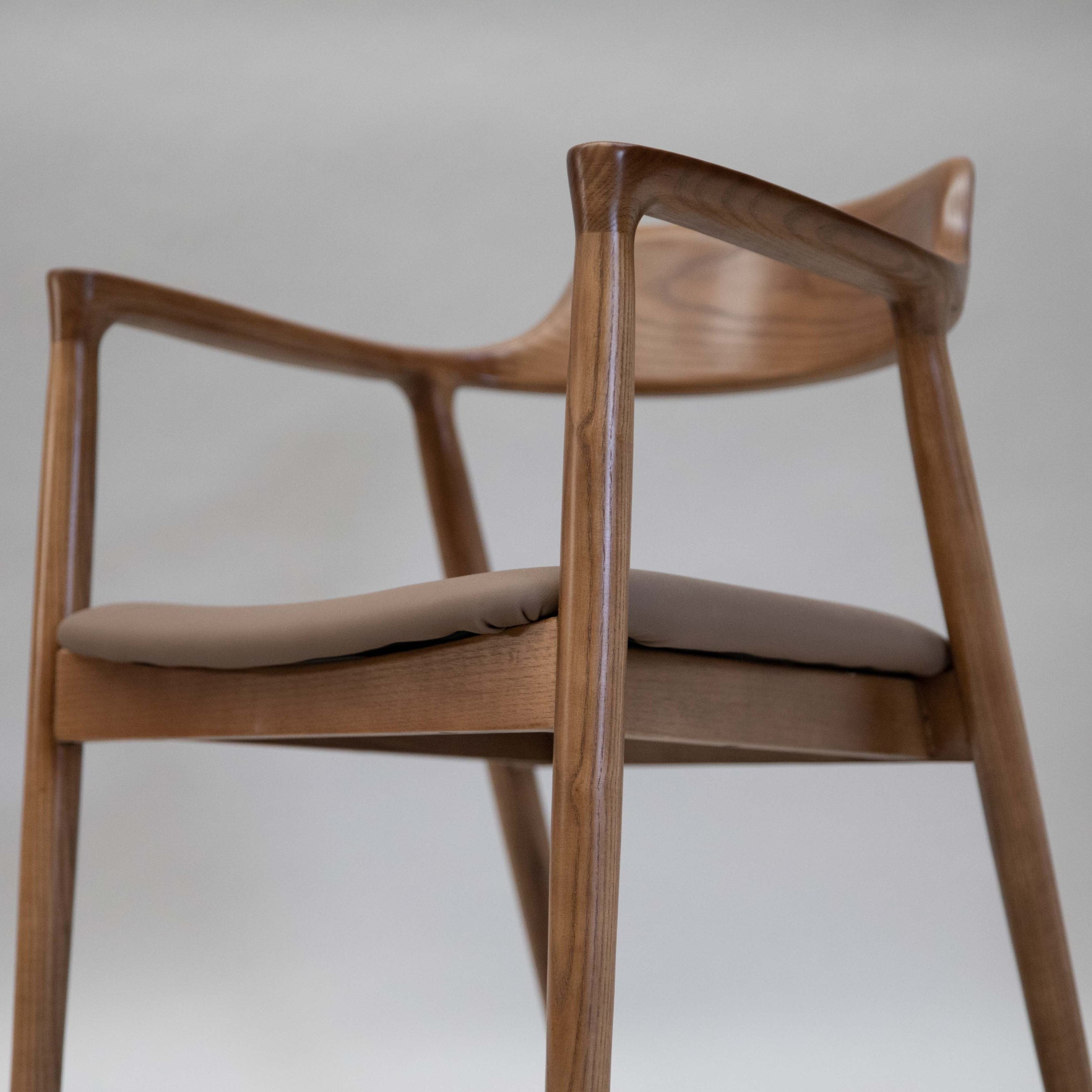 Hiroshima Dining Chair Replica | The Feelter