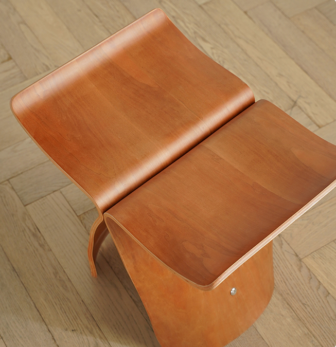 Winged Plywood Side Table - The Feelter