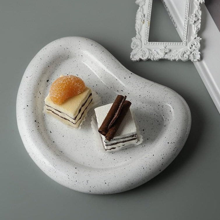 Bean Shaped Speckled Plate | The Feelter