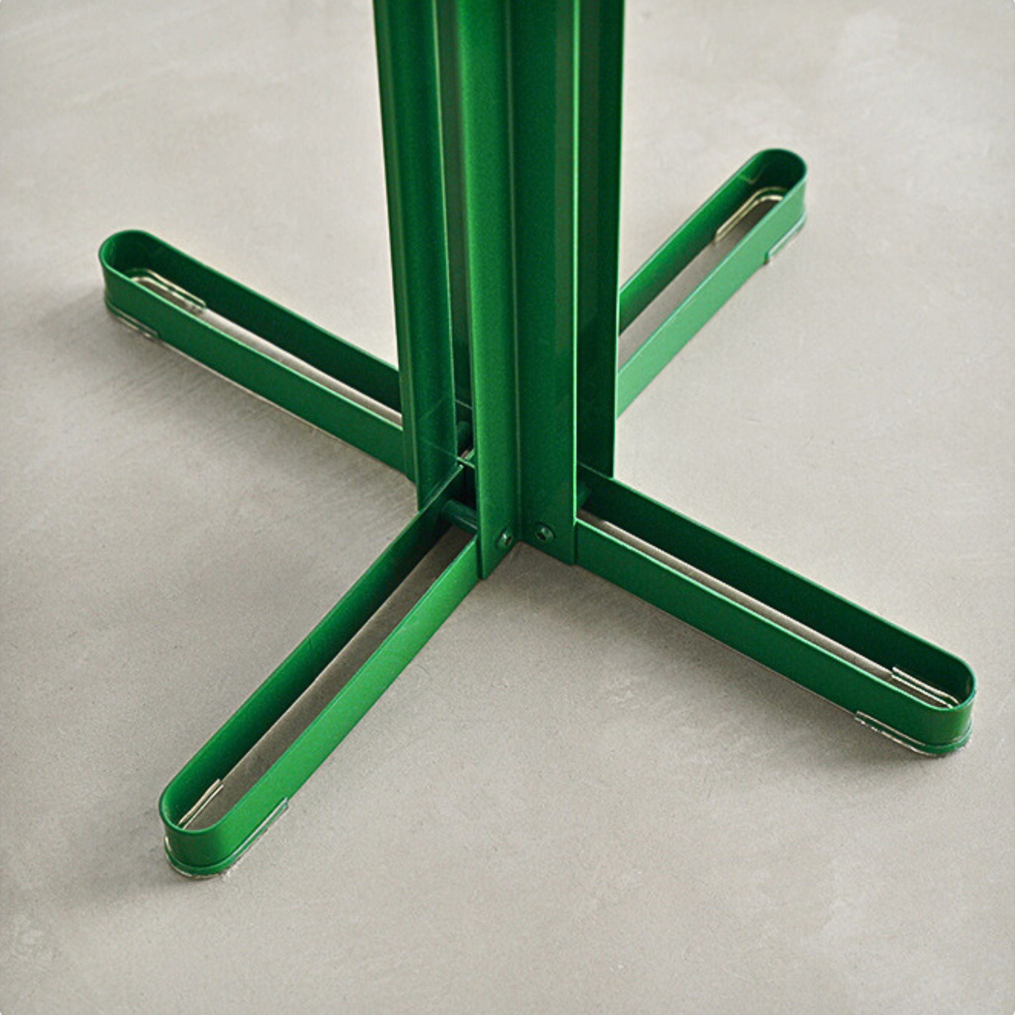 Cactus Metal Coat Stand - The Feelter