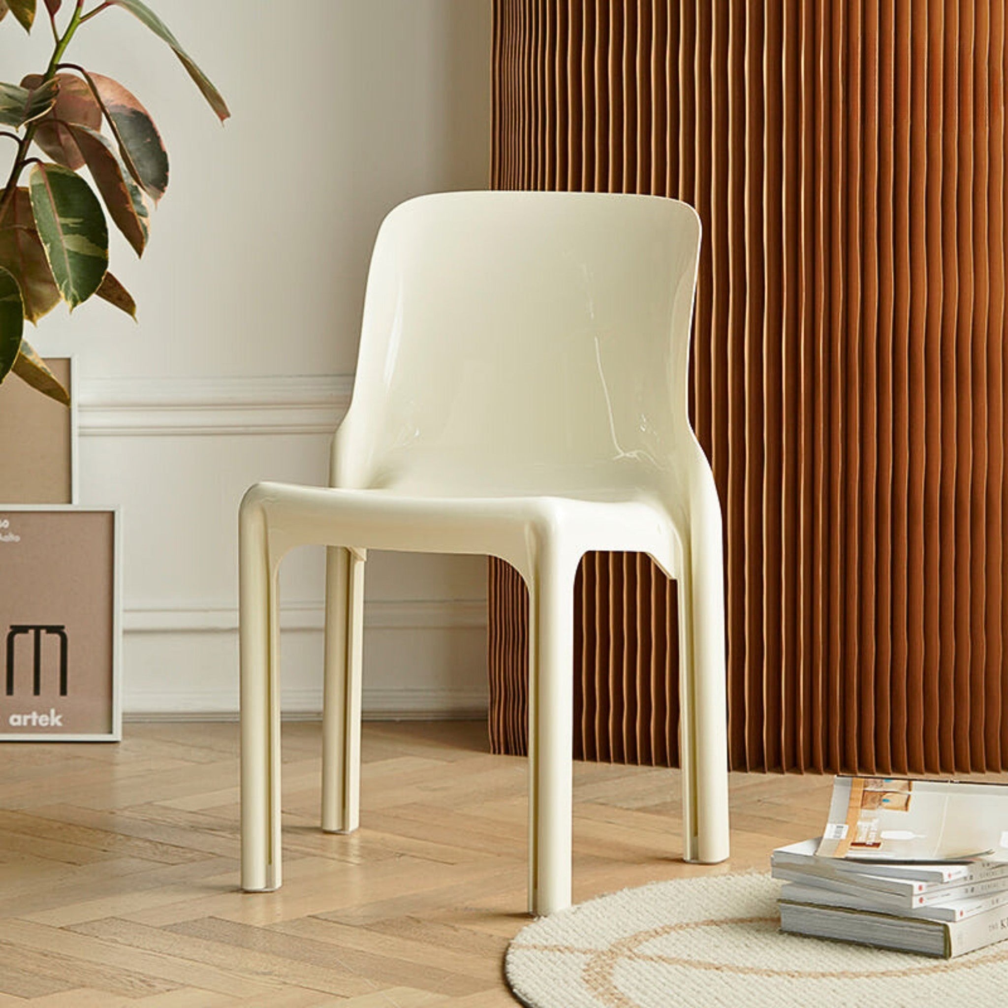 Selene Dining Chair | Vico Magistretti Replica - The Feelter