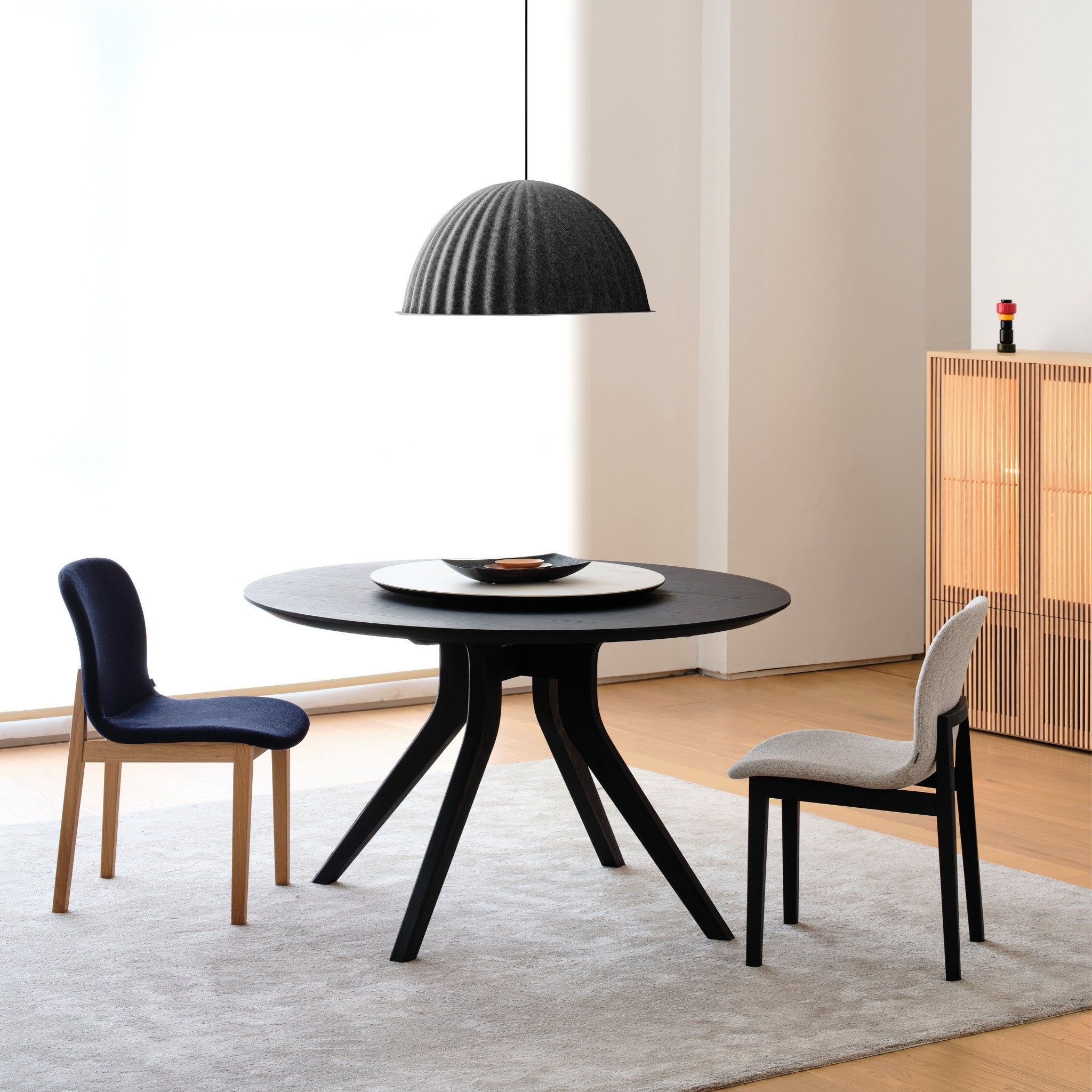 Teramo Circular Dining Table