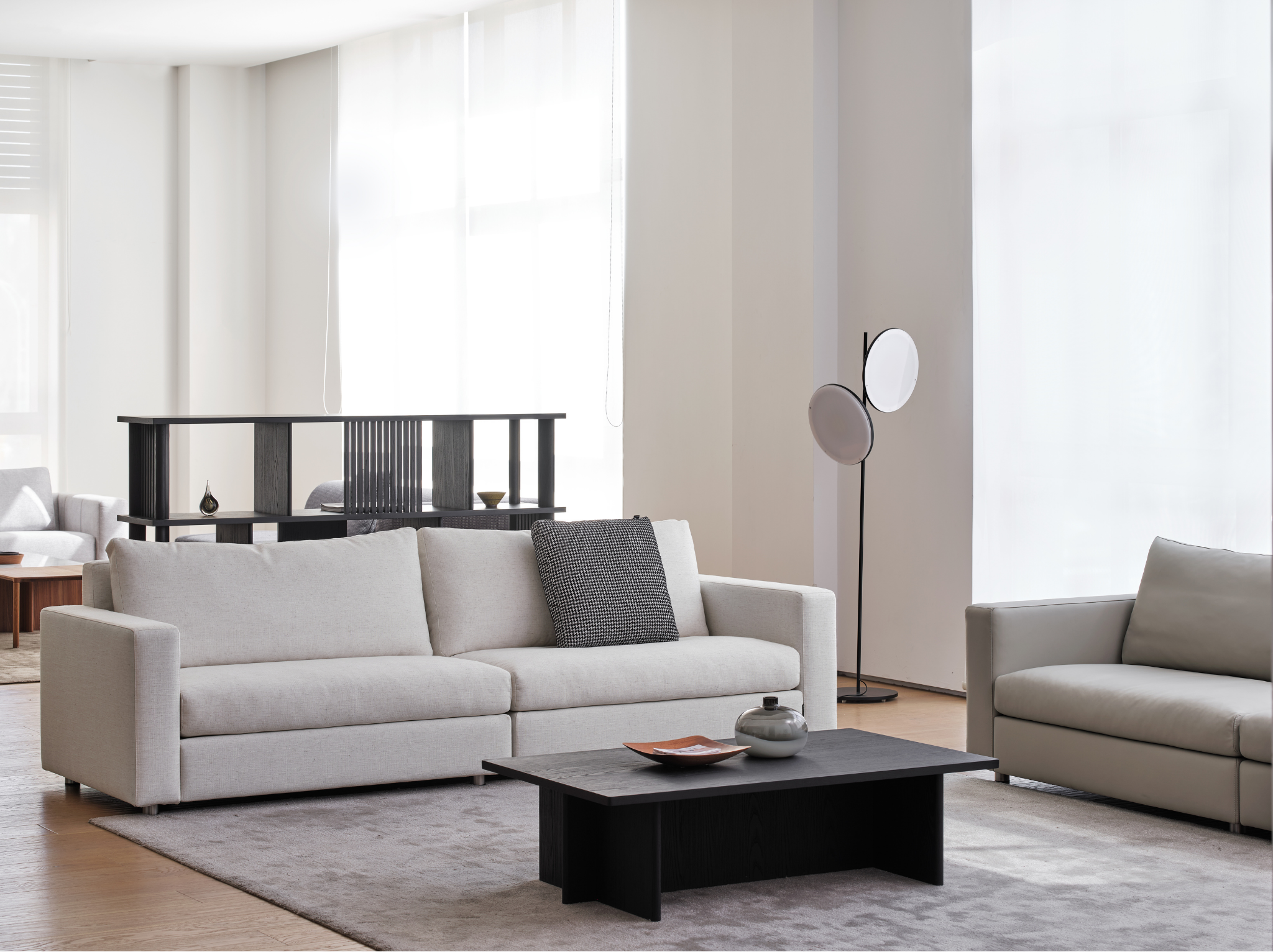 Tro Wooden Coffee Table - The Feelter