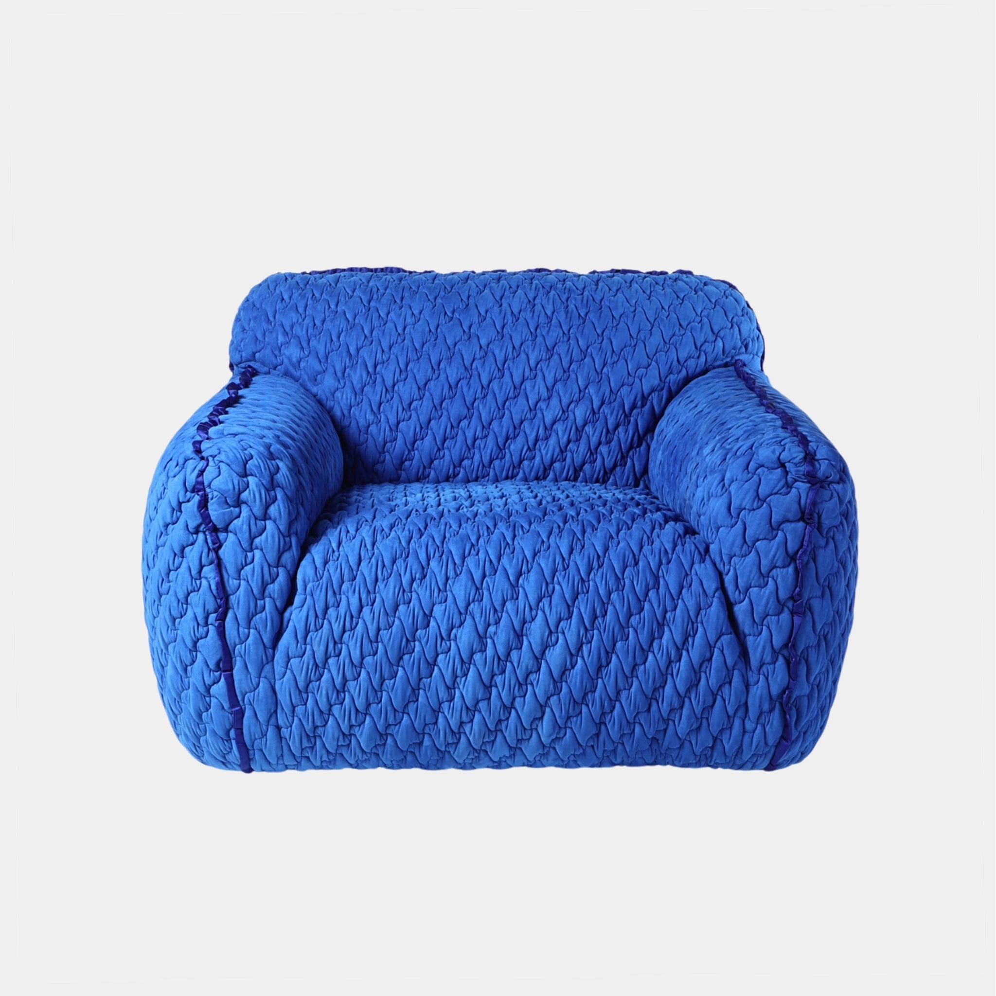 Cradle Quilted Armchair - The Feelter