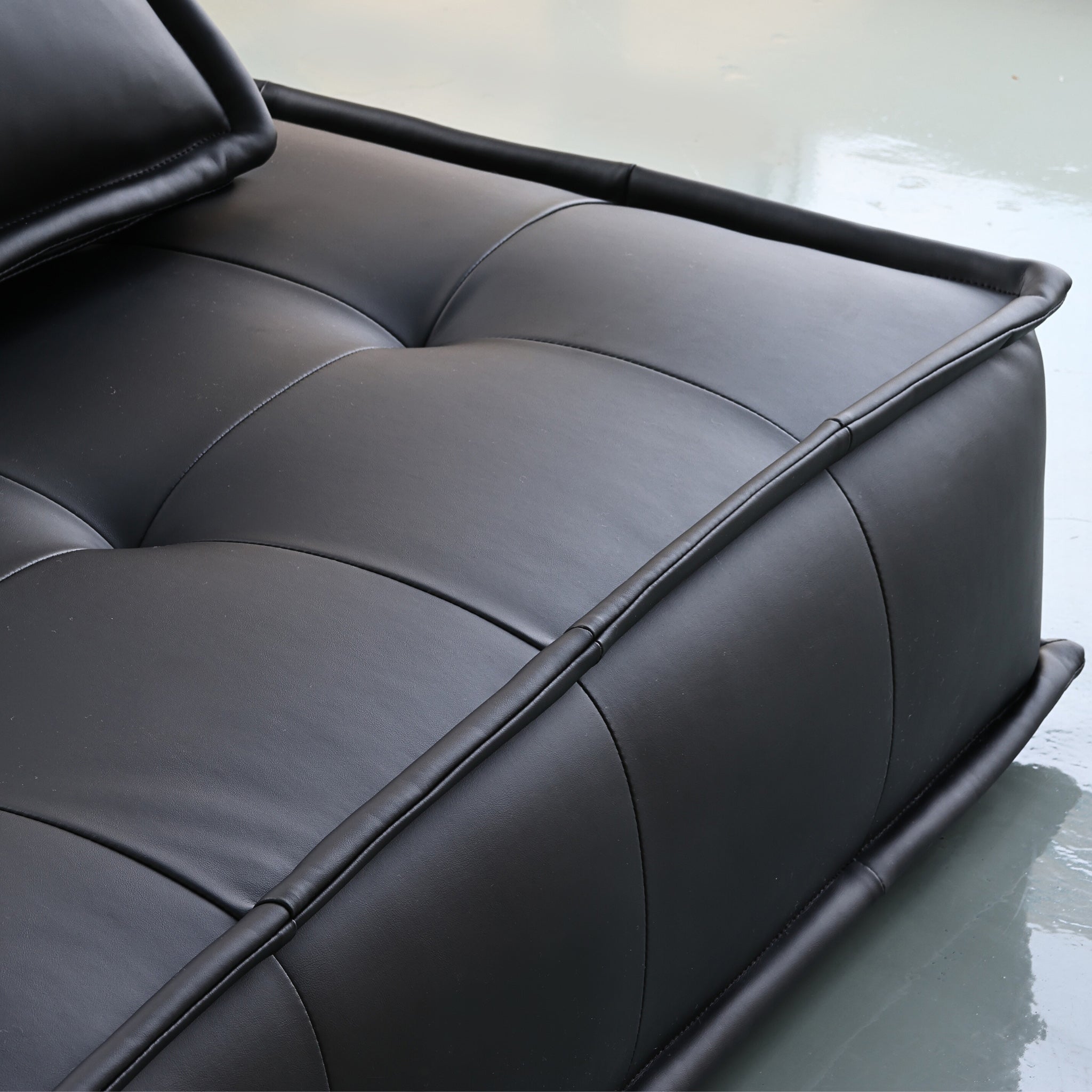 Biscuit Ottoman Style Modular Sofa - The Feelter