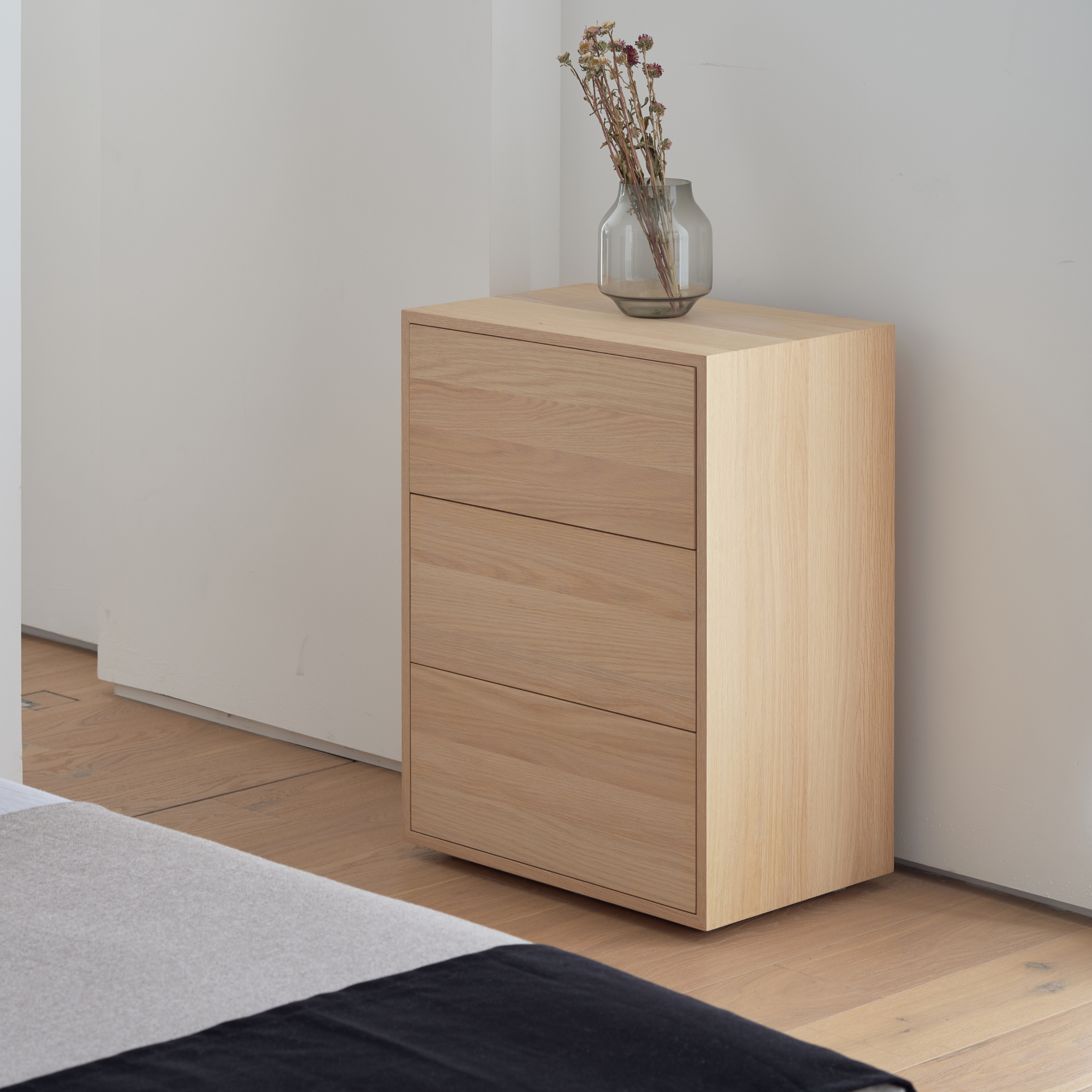 Vemb Wooden Sideboard - The Feelter