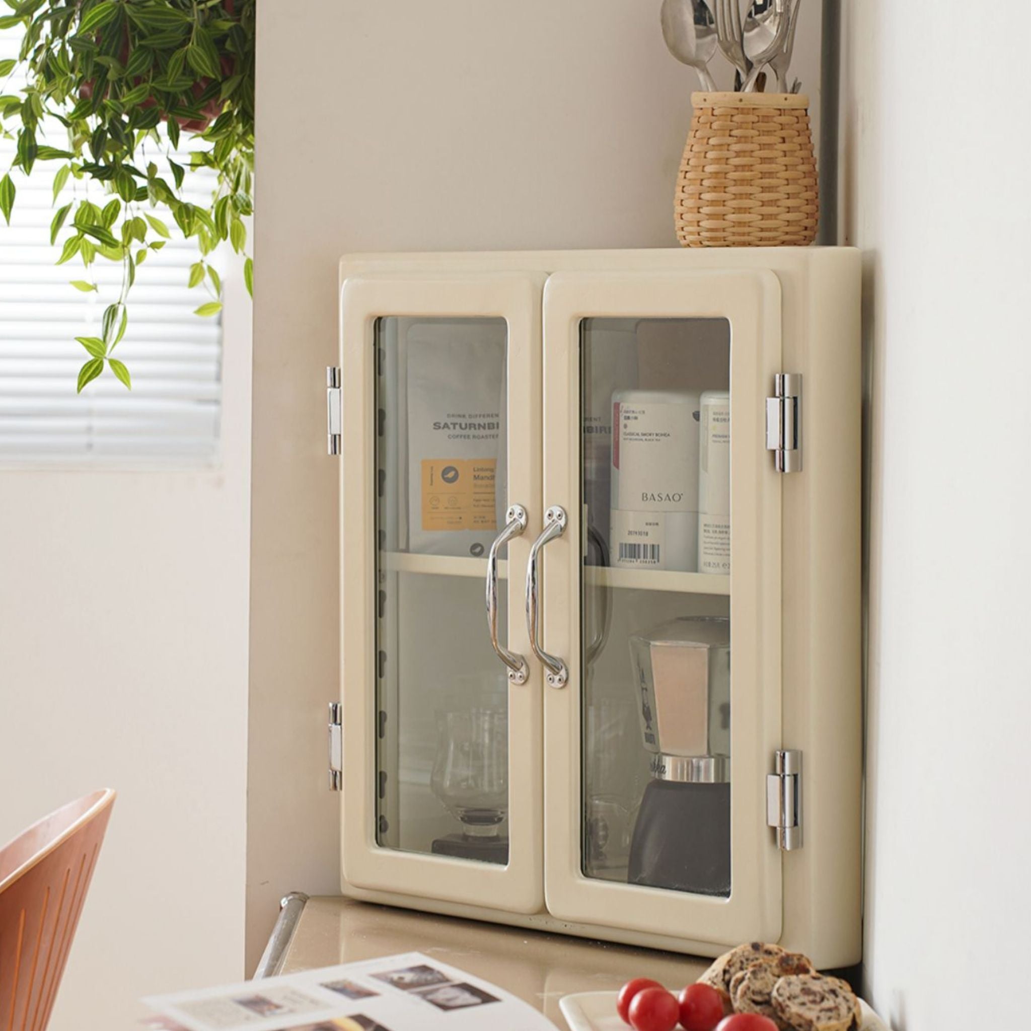 Moma Cabinet replica - The Feelter