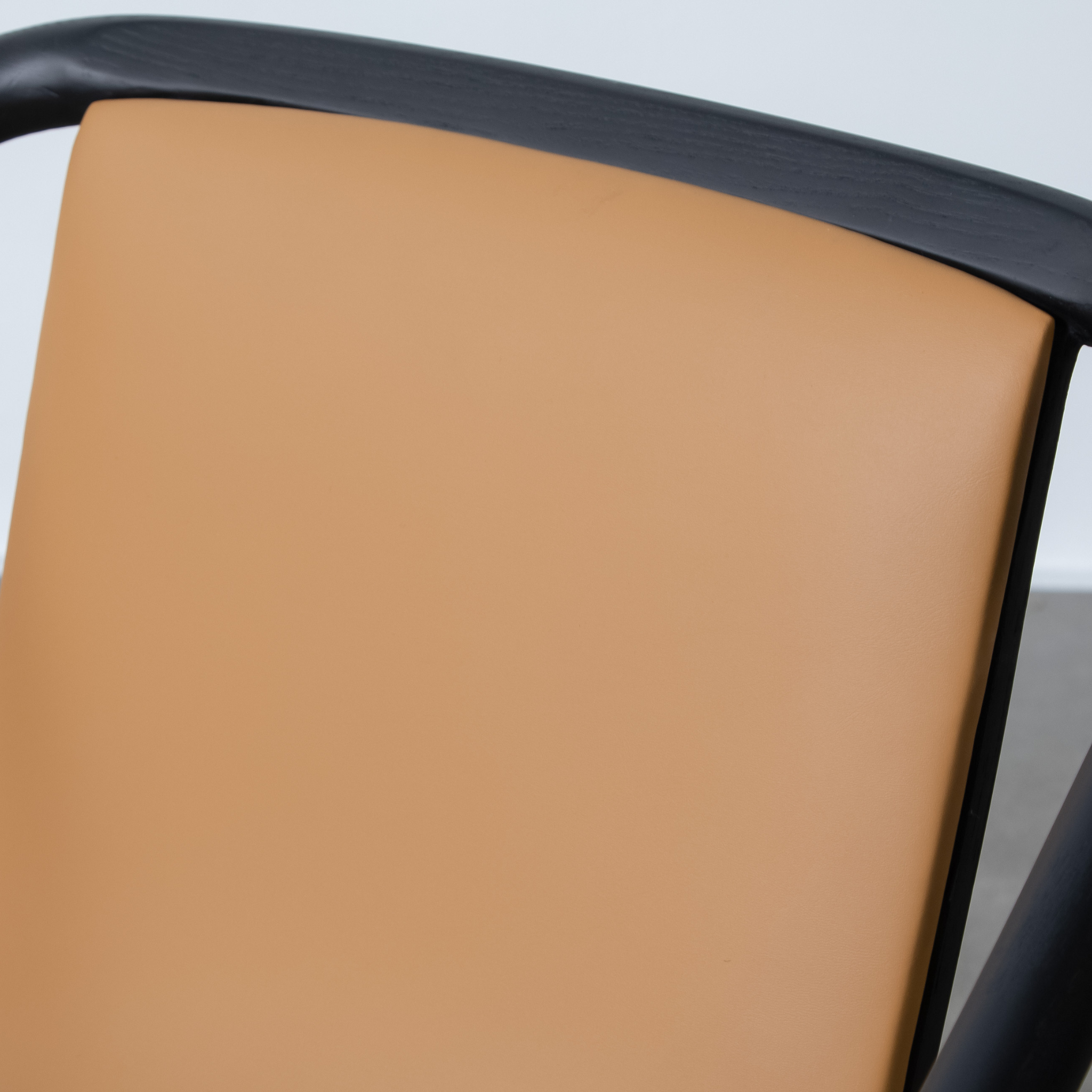 Cocoon Lounge Chair