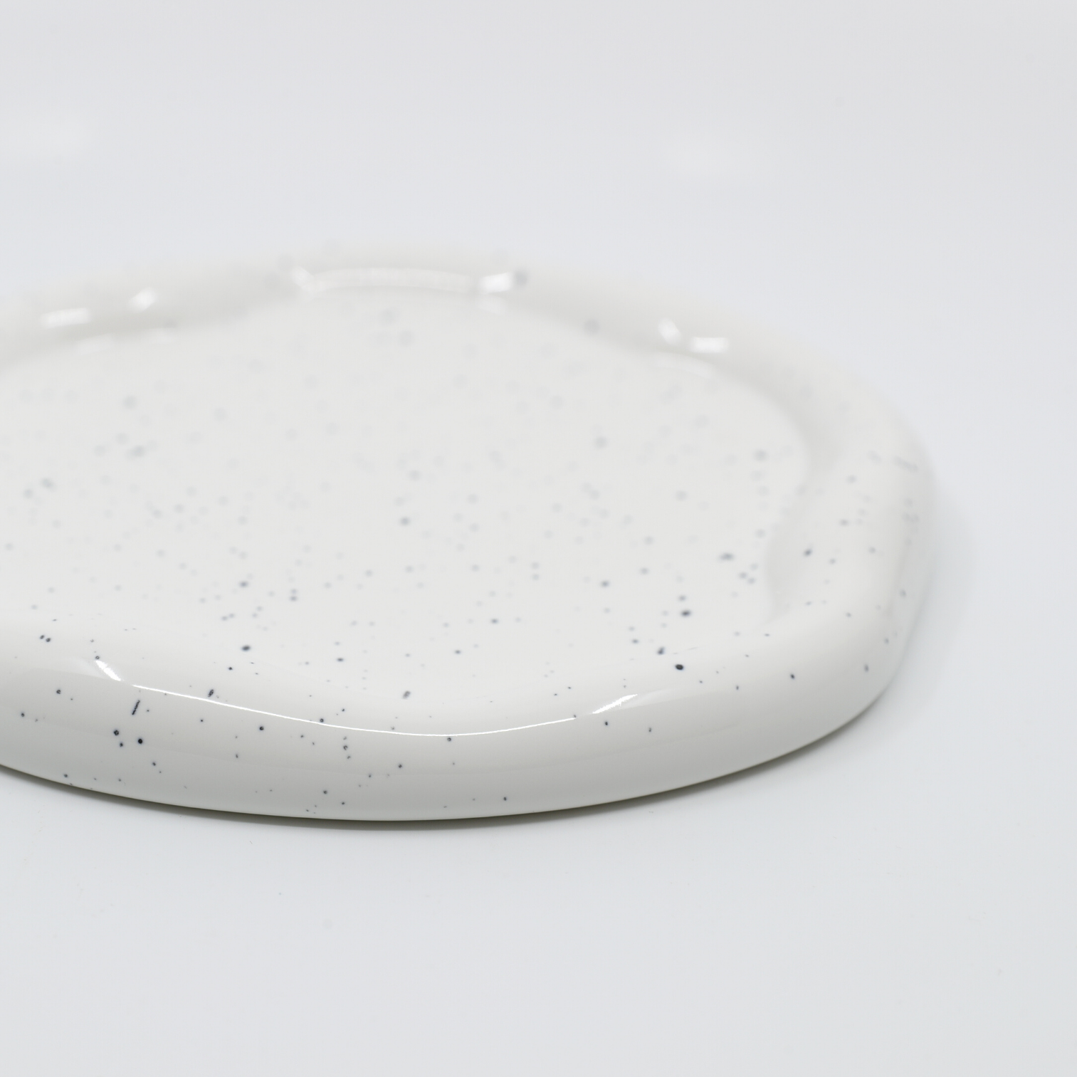 Warbled Ceramic - Round Speckled Plate