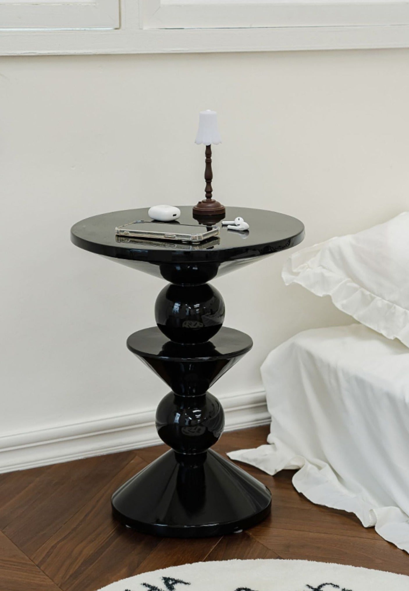 Circular Totem Side Table | Black - The Feelter