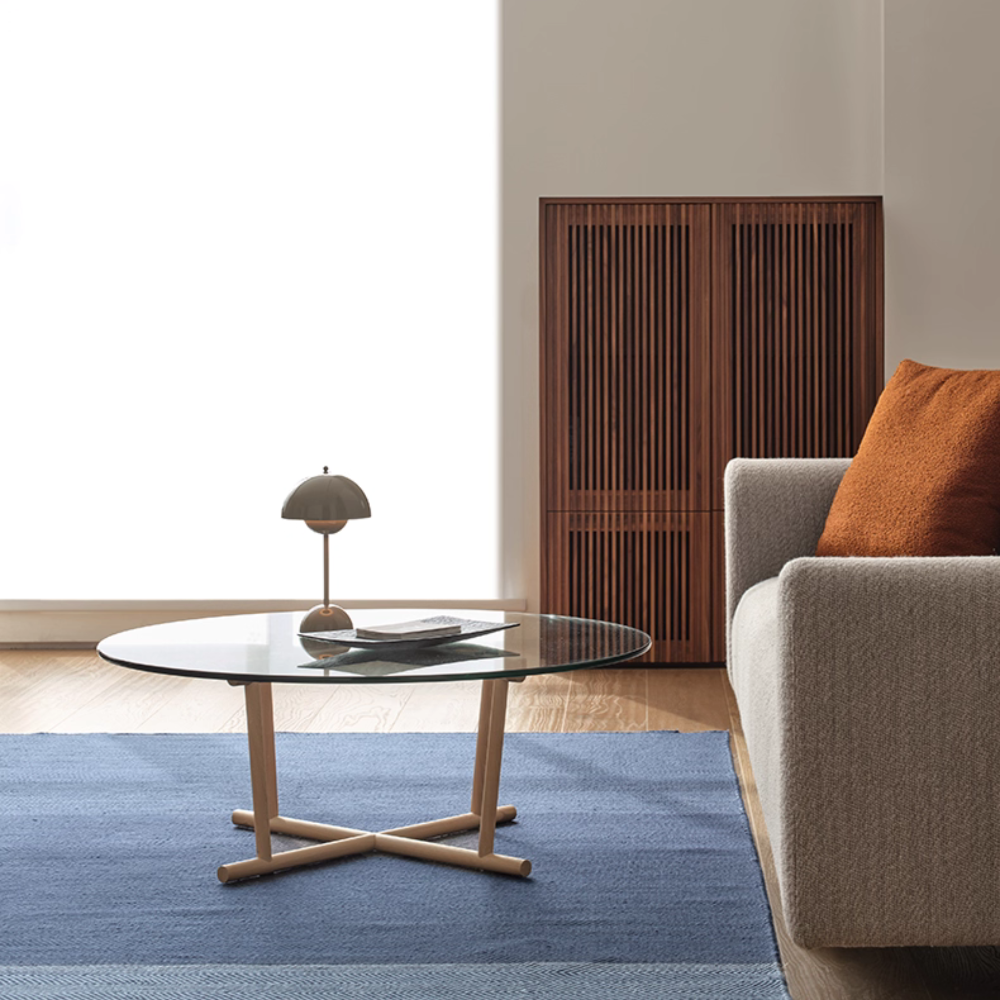 Ready-Moom Glass Coffee Table - The Feelter