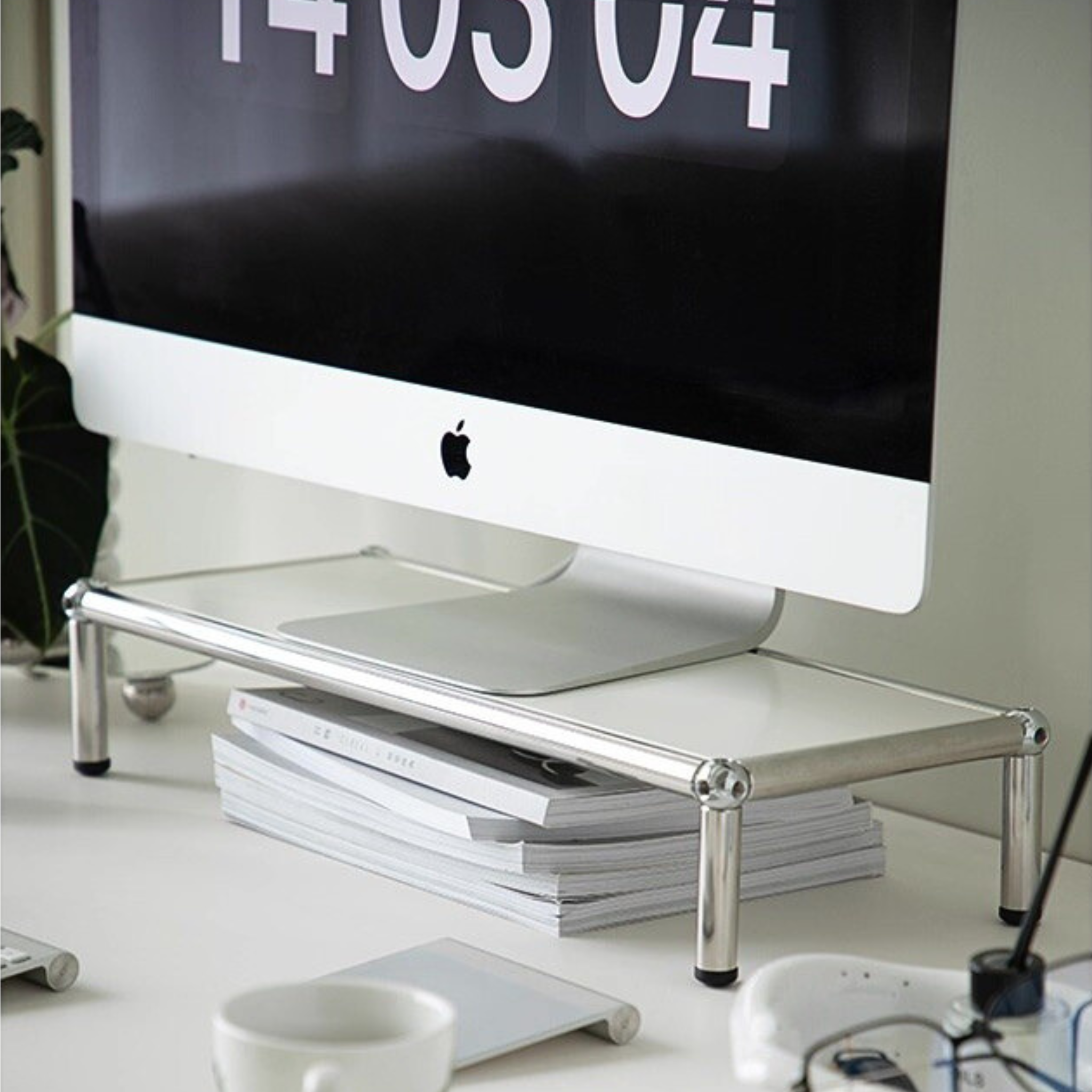 Form Series | Modular Screen Stand - The Feelter