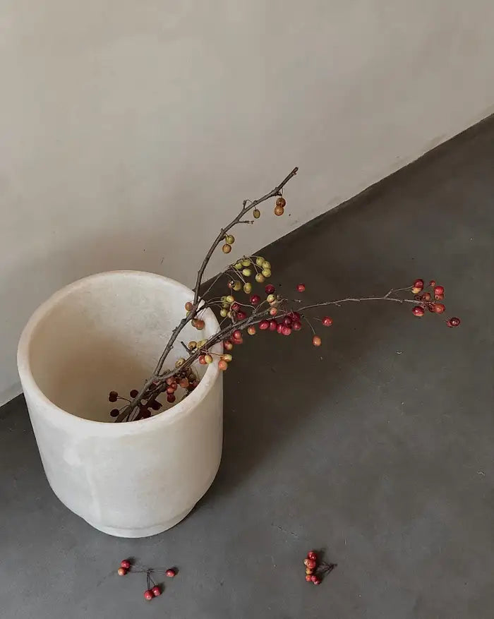 Kar Studio | Tong Vase/Bin