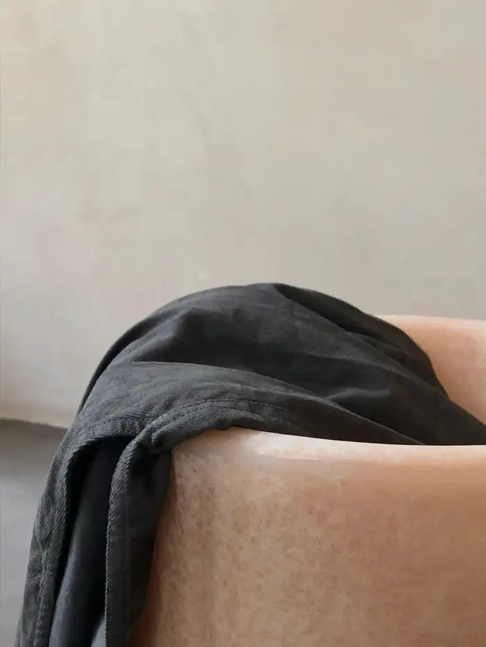 Kar Studio | Tong Vase/Bin