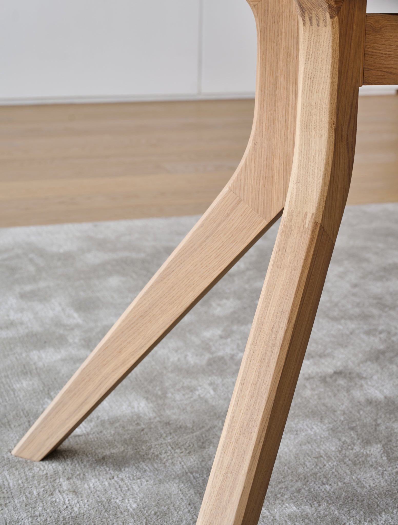 Teramo Rectangular Dining Table | The Feelter