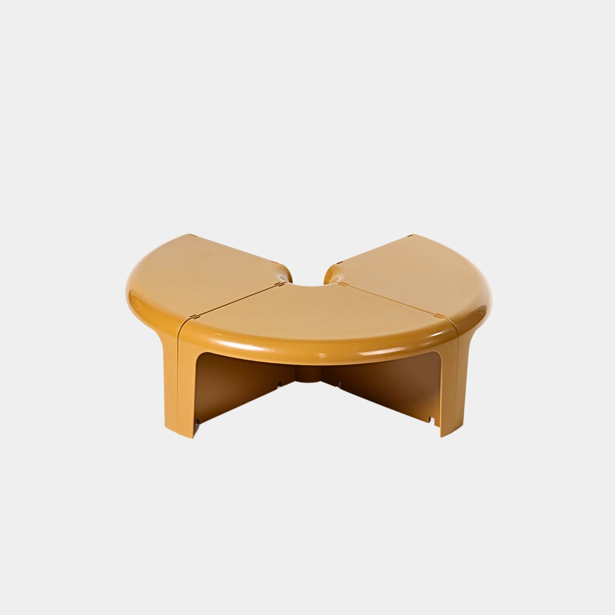 4 Piece Modular Plastic Table | The Feelter