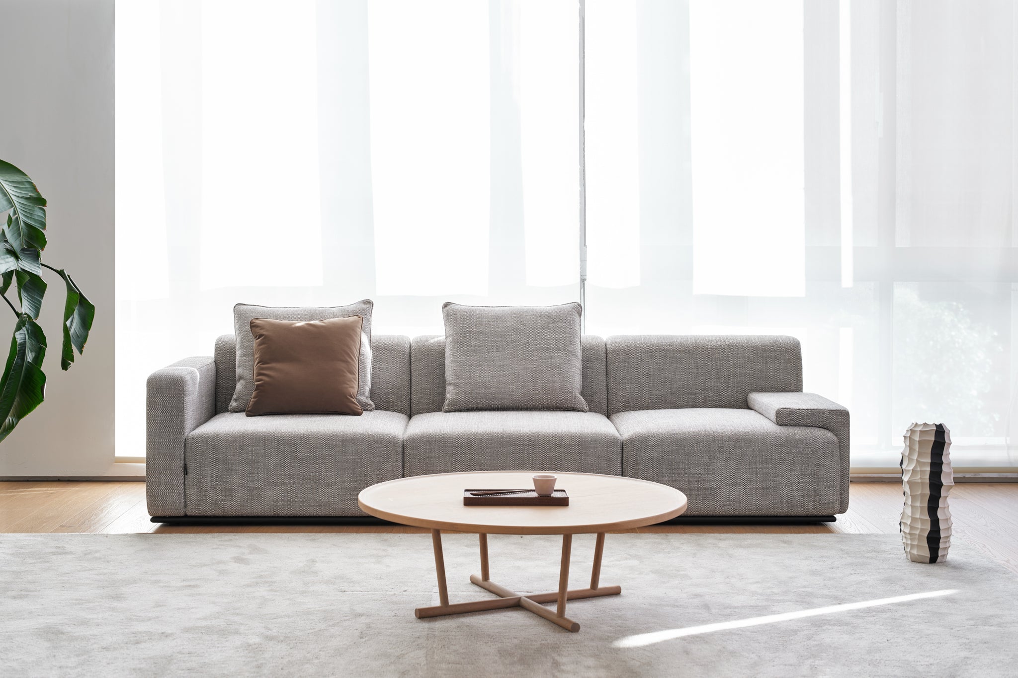 Moom Timber Coffee Table | The Feelter
