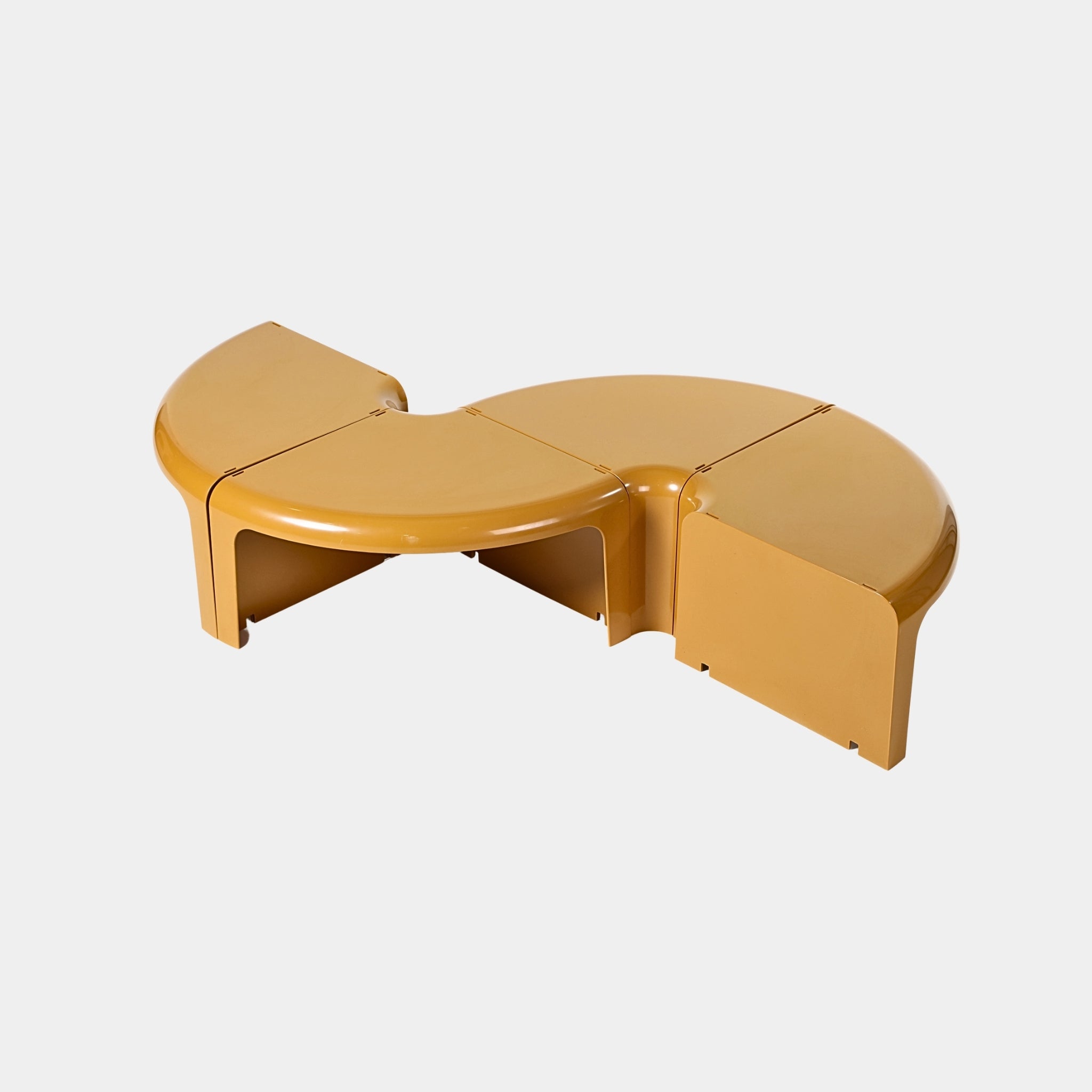4 Piece Modular Plastic Table | The Feelter