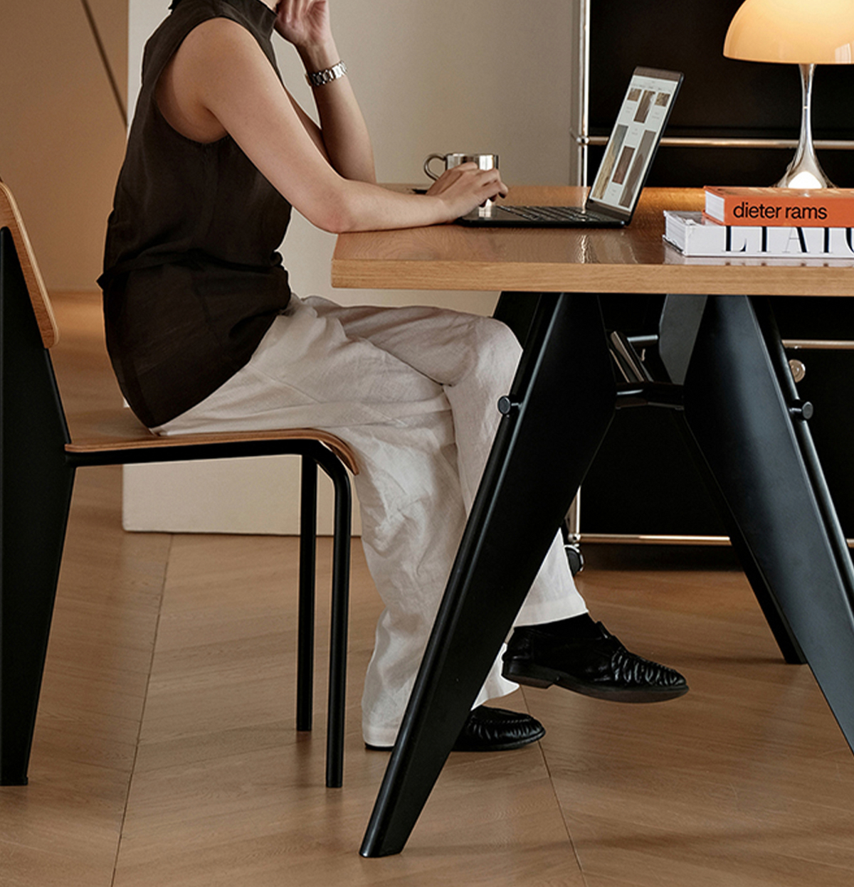 Janet Dining Table - The Feelter