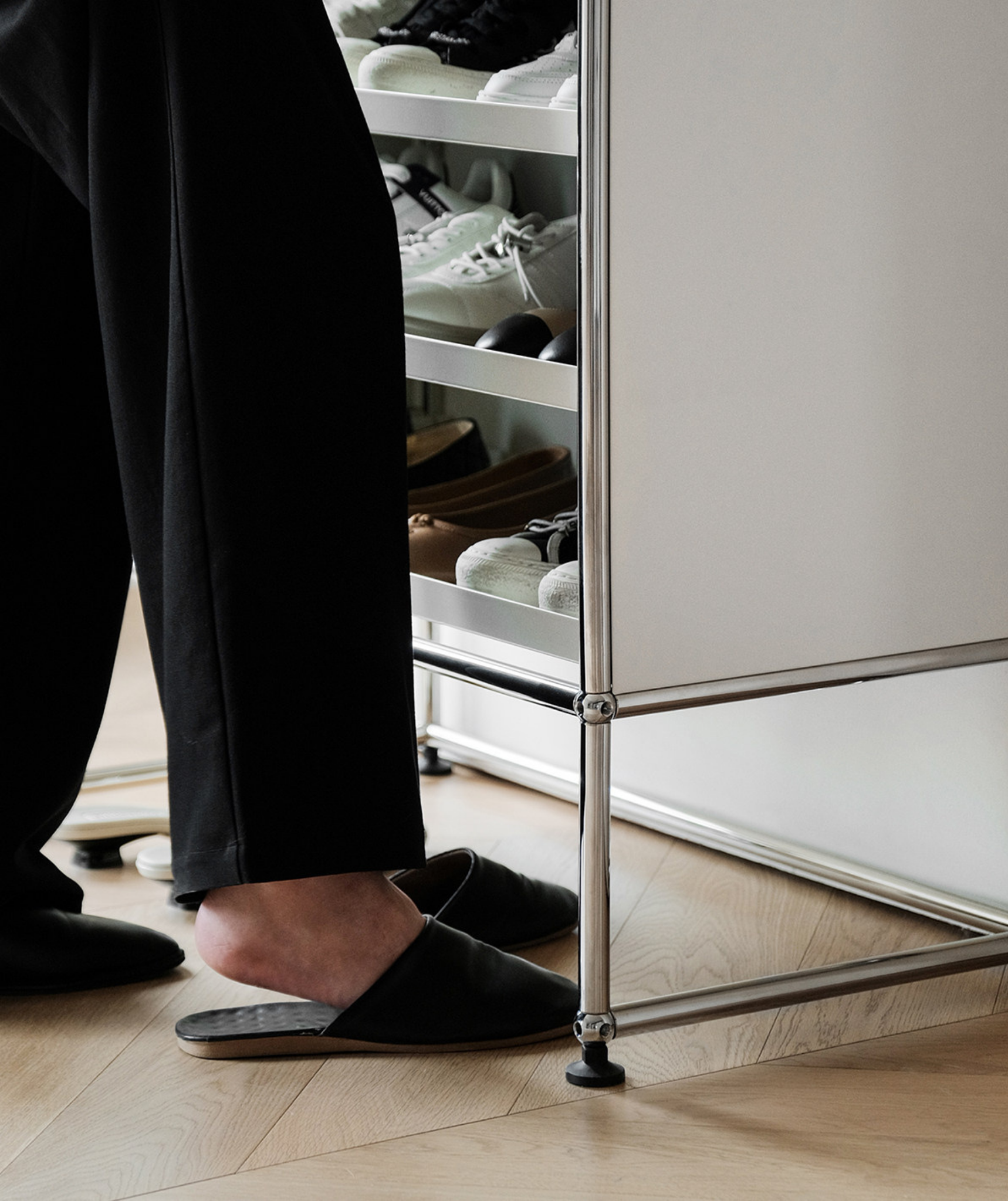 Form Series | Pull-Out Shoe Storage Unit
