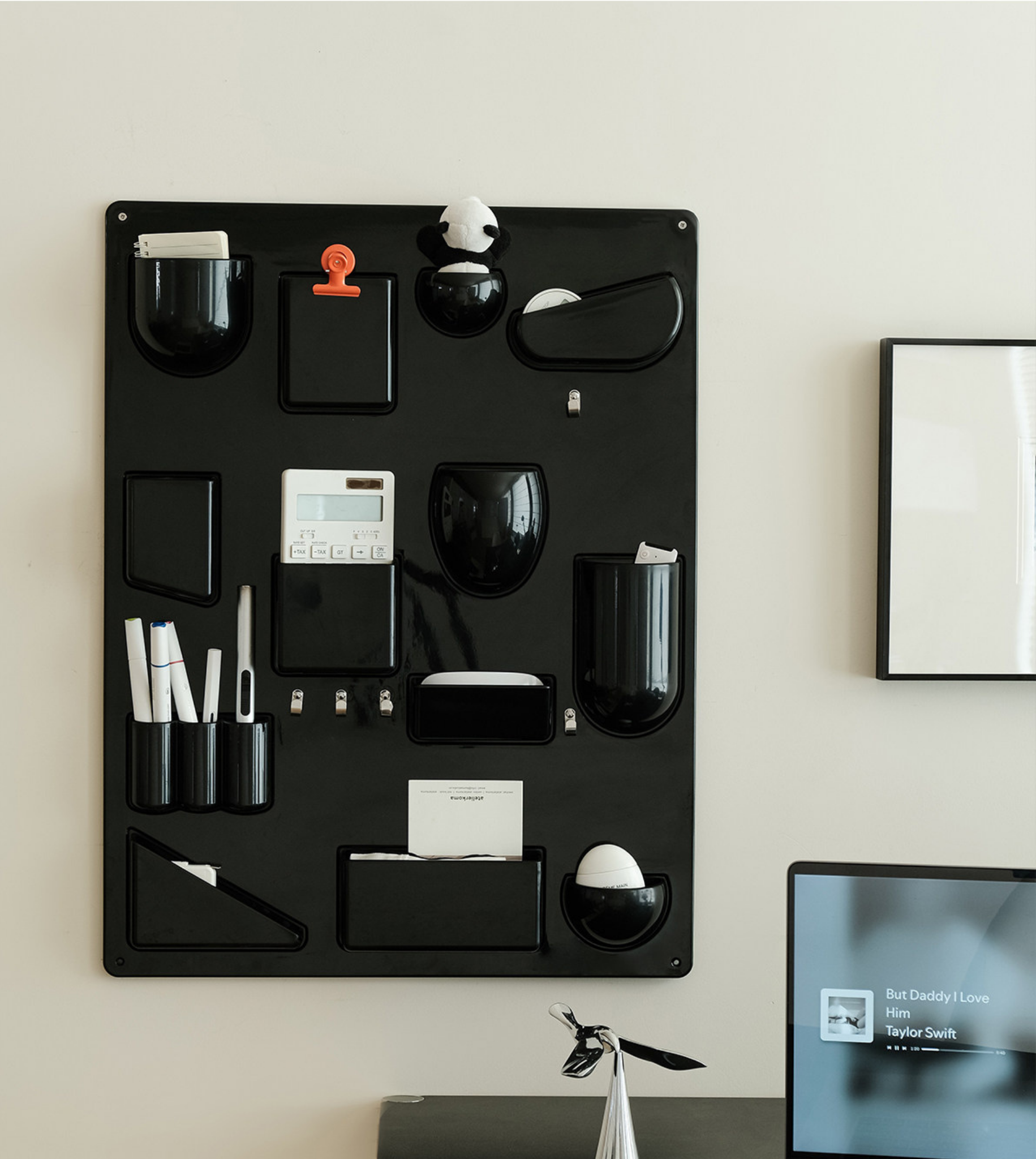 Post Modern Wall Organiser