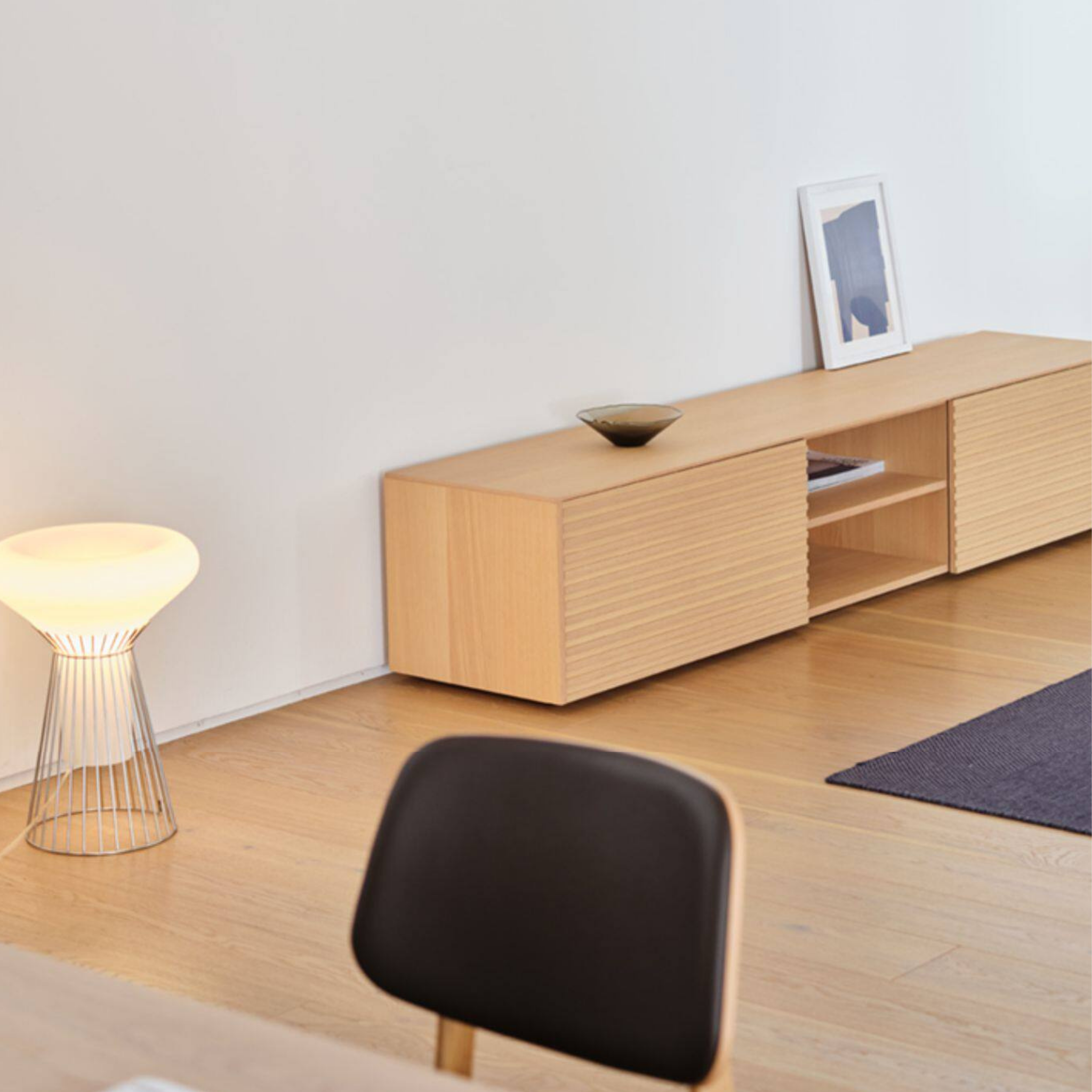 Moyi TV Unit - The Feelter